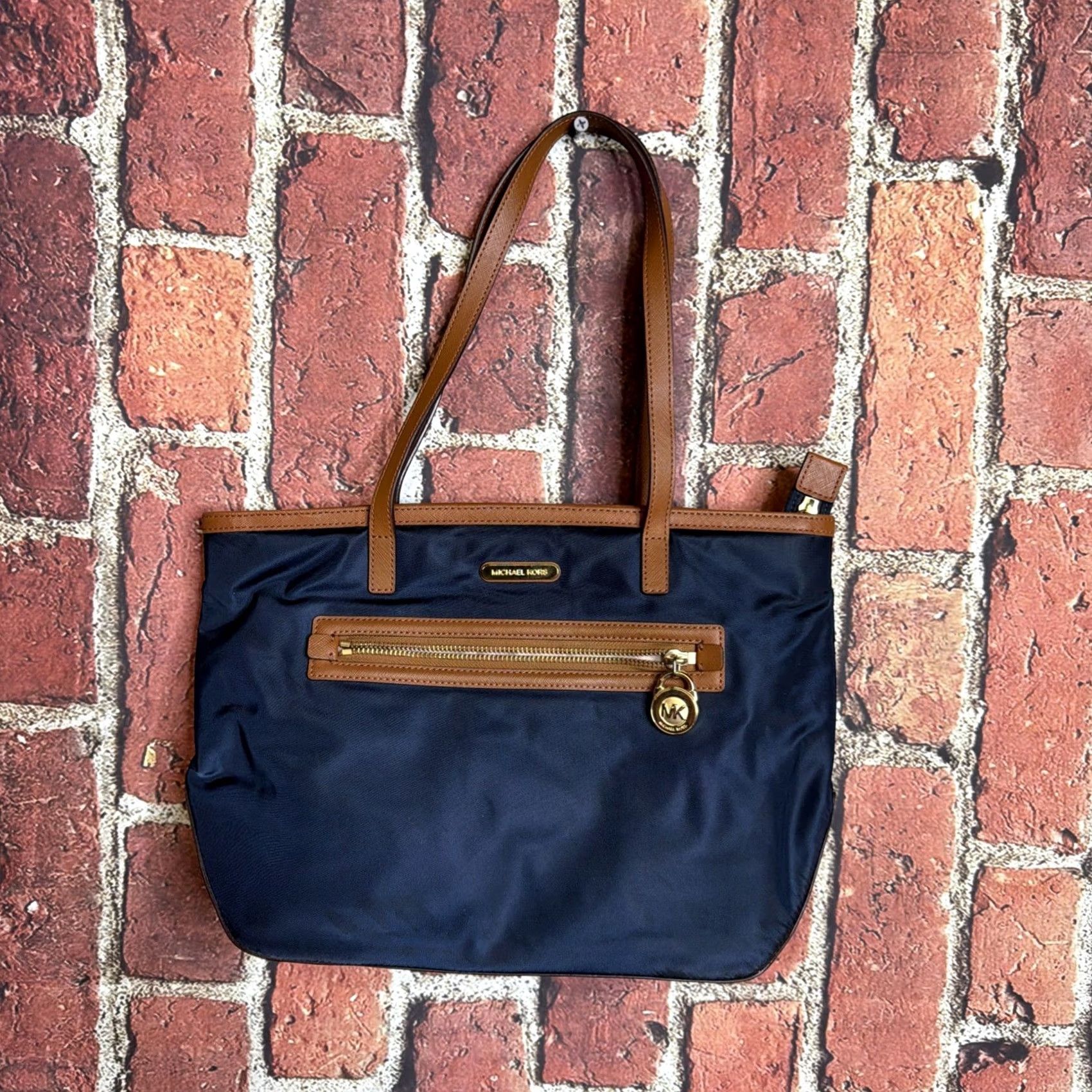 Michael Kors Michael Kors Kempton Nylon Tote Bag Navy Blue Leather Luggage Crossgrain Saffiano Vintage No Size ONE SIZE - 2 Thumbnail