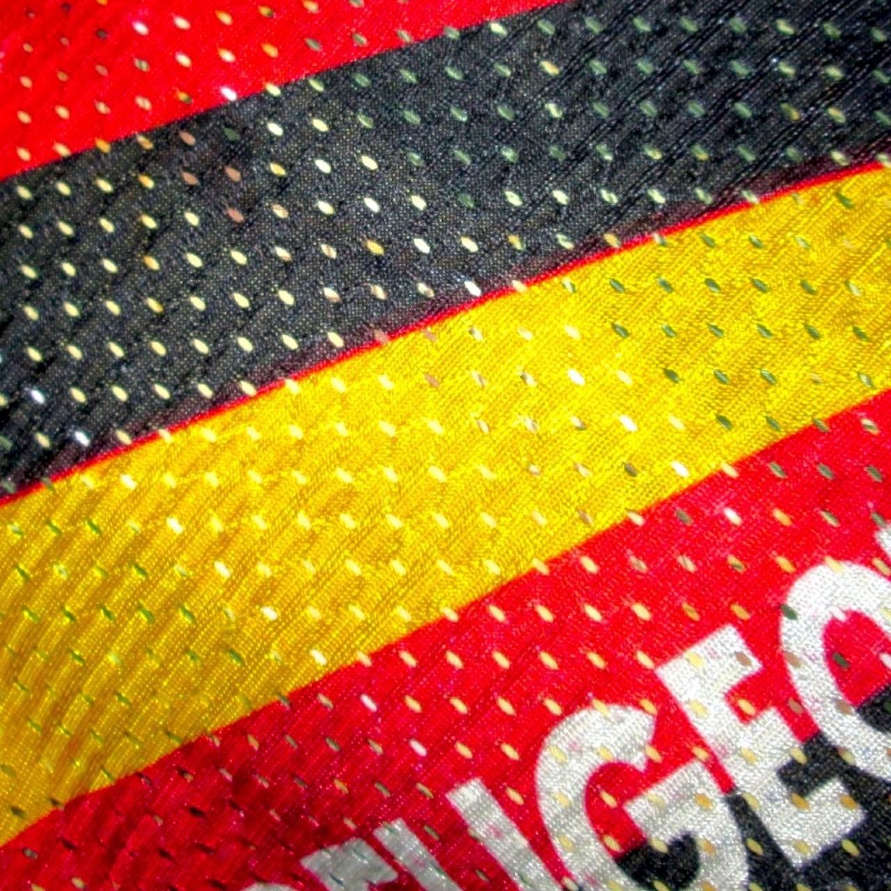 Other Sc Bern Swiss 1990 World Cup Home shirt jersey Peugeot Size US XL / EU 56 / 4 - 3 Thumbnail