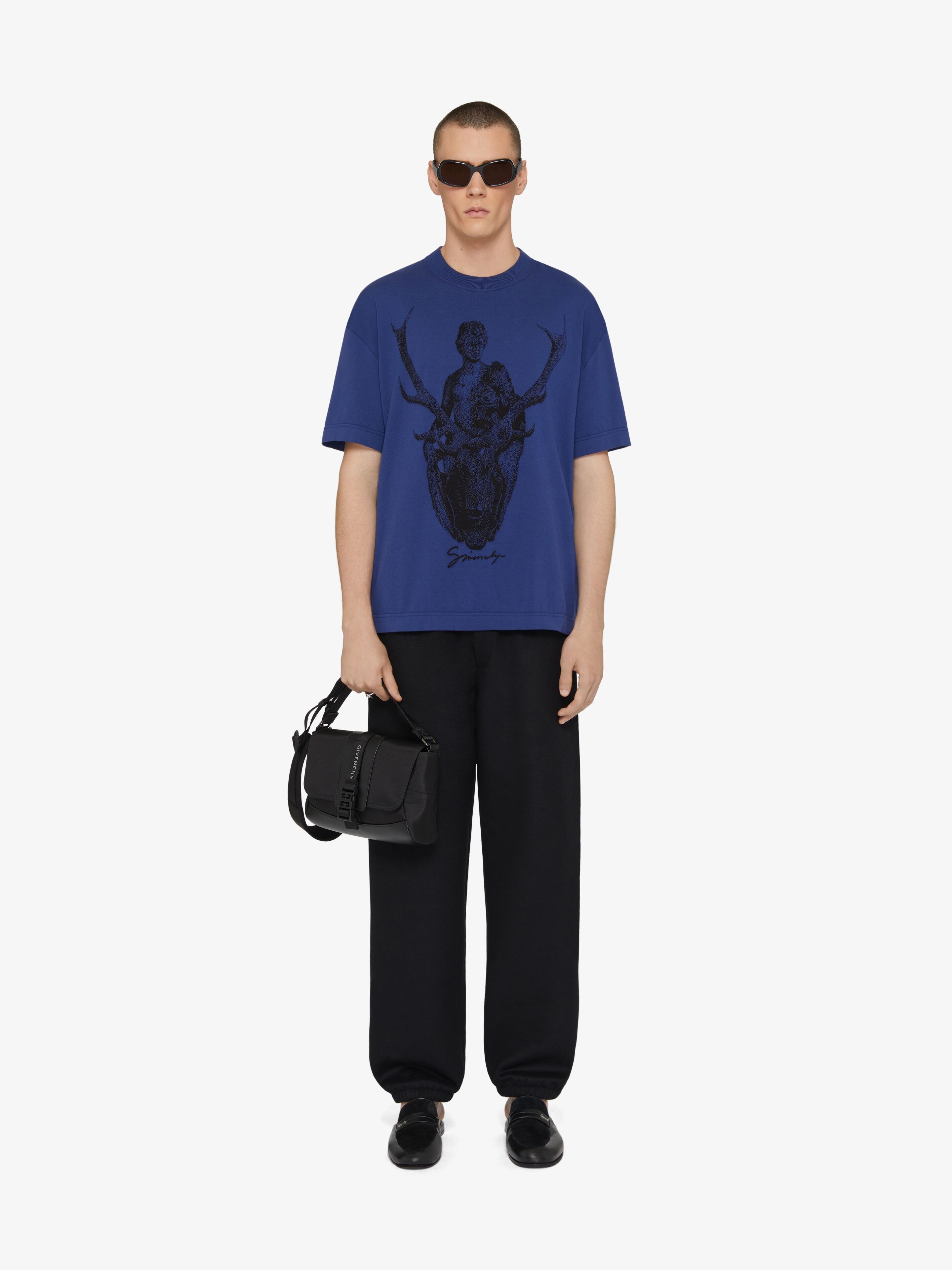 Givenchy o1w1db10925 Knited T-Shirt in Blue Size US XXL / EU 58 / 5 - 2 Thumbnail