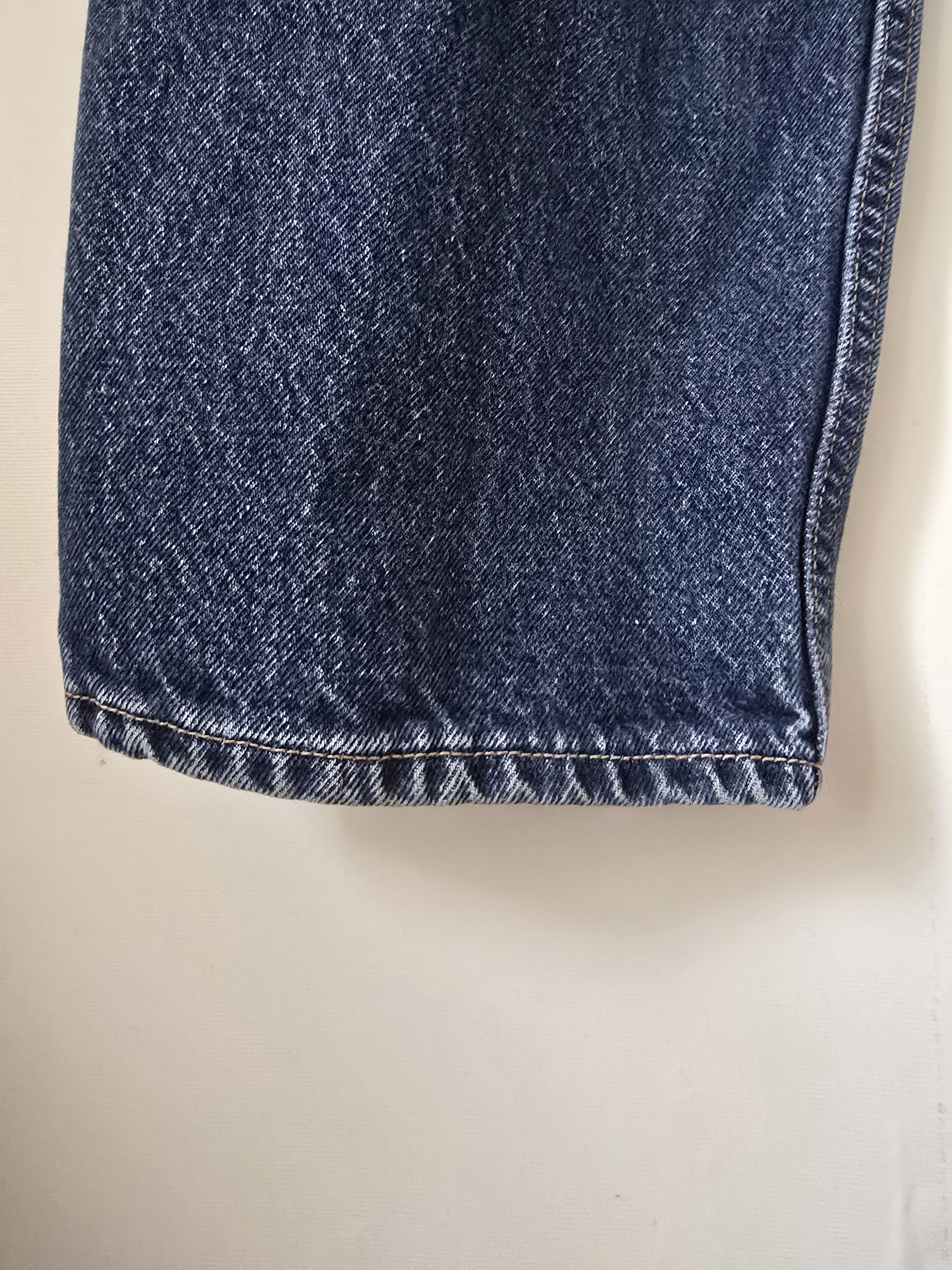 Levi's VINTAGE 1994 MEN'S 550 DARK WASH DENIM JEANS Size US 36 / EU 52 - 8 Thumbnail