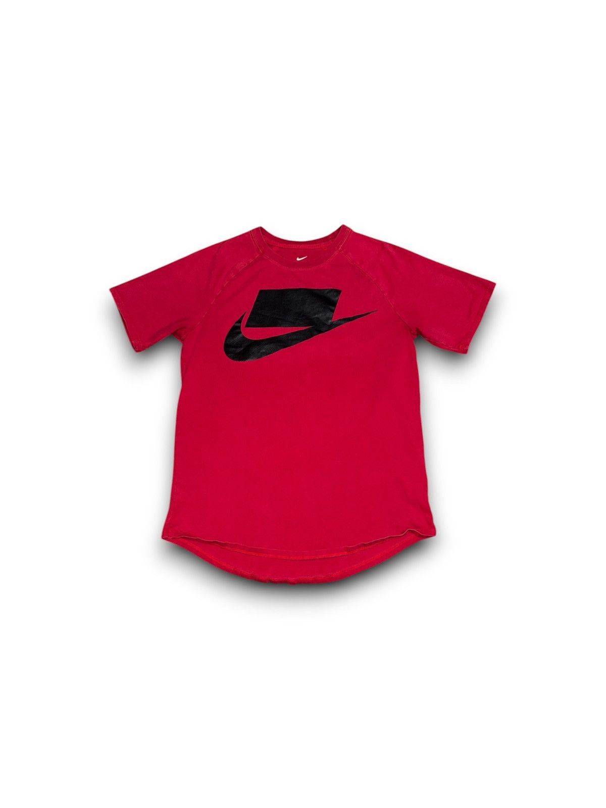 Nike The nike tee NSW logo t-shirt red men’s small Size US S / EU 44-46 / 1 - 2 Thumbnail