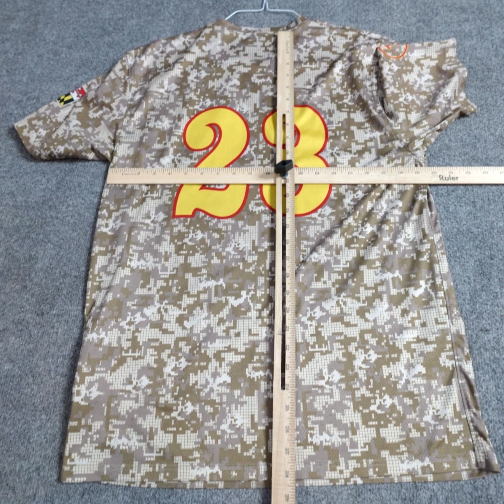 Under Armour Under Armour Maryland Pride T-shirt M Beige Camouflage Double-Sided Performance Pullover Short Sleeve Crew Neck Unisex Adults HeatGear Size US M / EU 48-50 / 2 - 4 Thumbnail