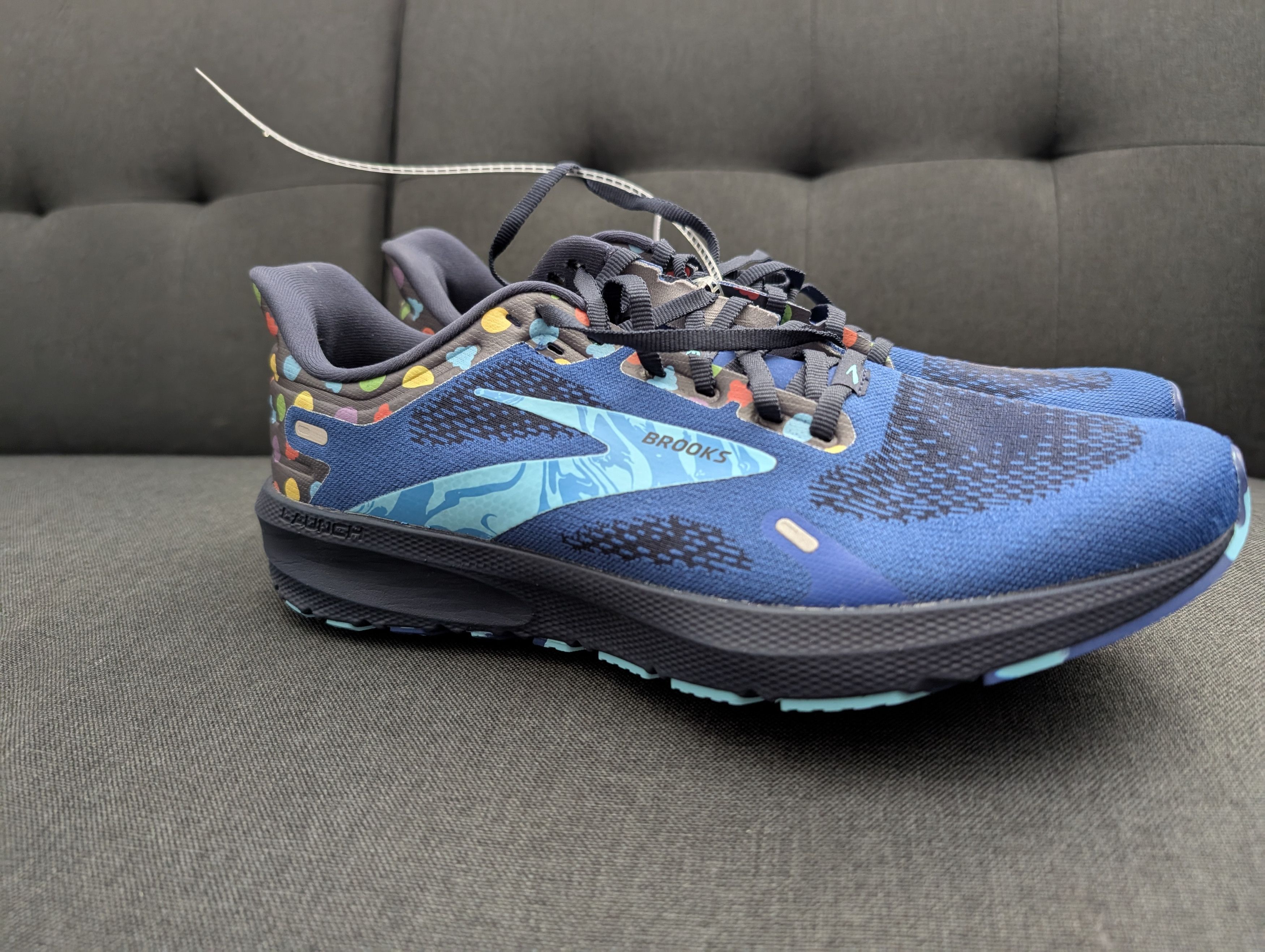 Brooks Brooks Mens Bowl O' Launch 9 Running Shoes 10.5 Blue Cereal Size US 10.5 / EU 43-44 - 1 Thumbnail