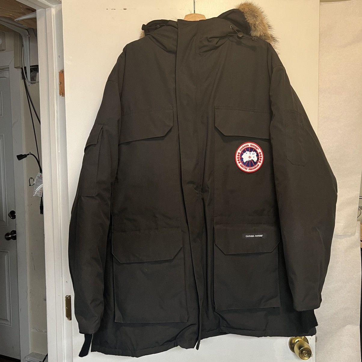 Canada Goose Canada Goose Expedition Parka Heritage Jacket Black Size US XL / EU 56 / 4 - 1 Thumbnail