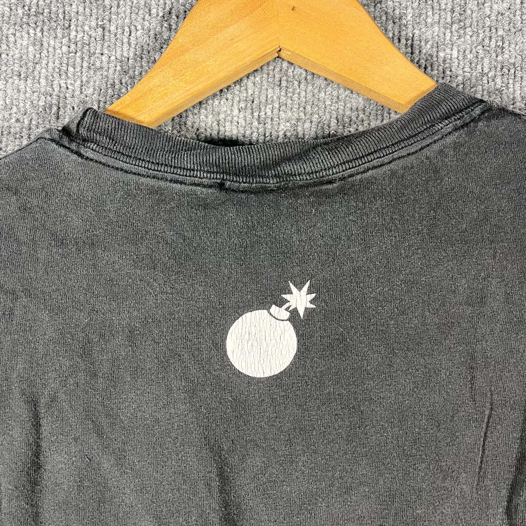 The Hundreds Vintage Yes The Hundreds Adam Bomb T-Shirt Mens Small Box Logo Bogo Streetwear Skate Size US S / EU 44-46 / 1 - 5 Thumbnail