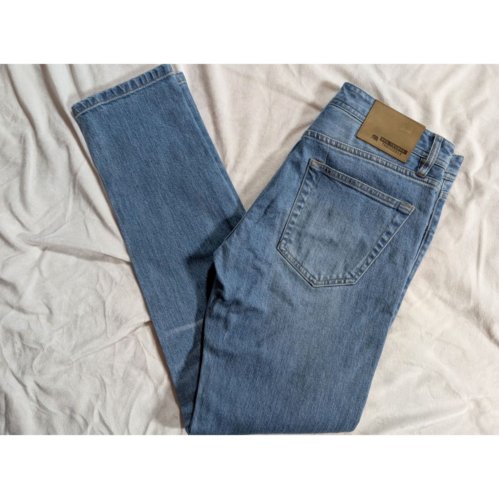 Vintage VINTAGE The Normal Brand Jeans Men 30x31 Slim Straight Light Wash Whisker Denim Blue 5-Pocket Mens Size US 30 / EU 46 - 2 Thumbnail