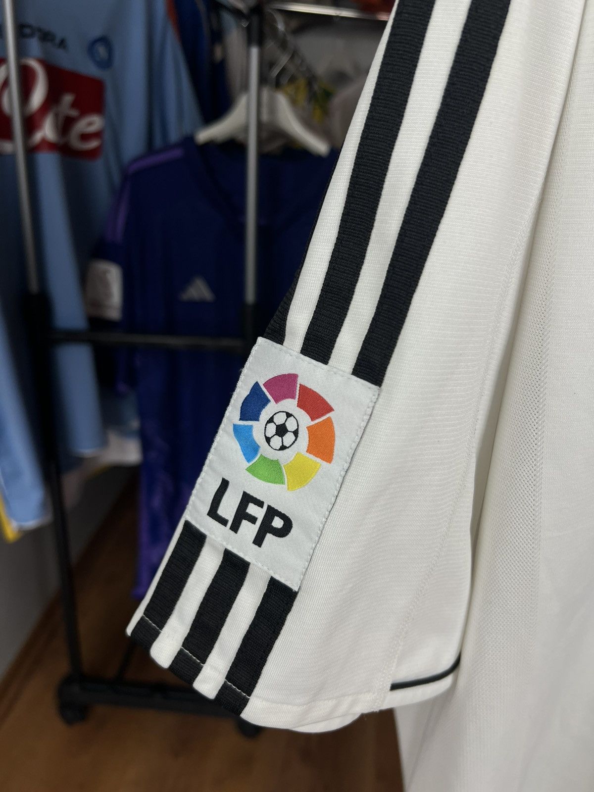 Adidas Soccer Jersey Adidas Real Madrid 2003/04 White Retro Shirt Size US XL / EU 56 / 4 - 3 Thumbnail