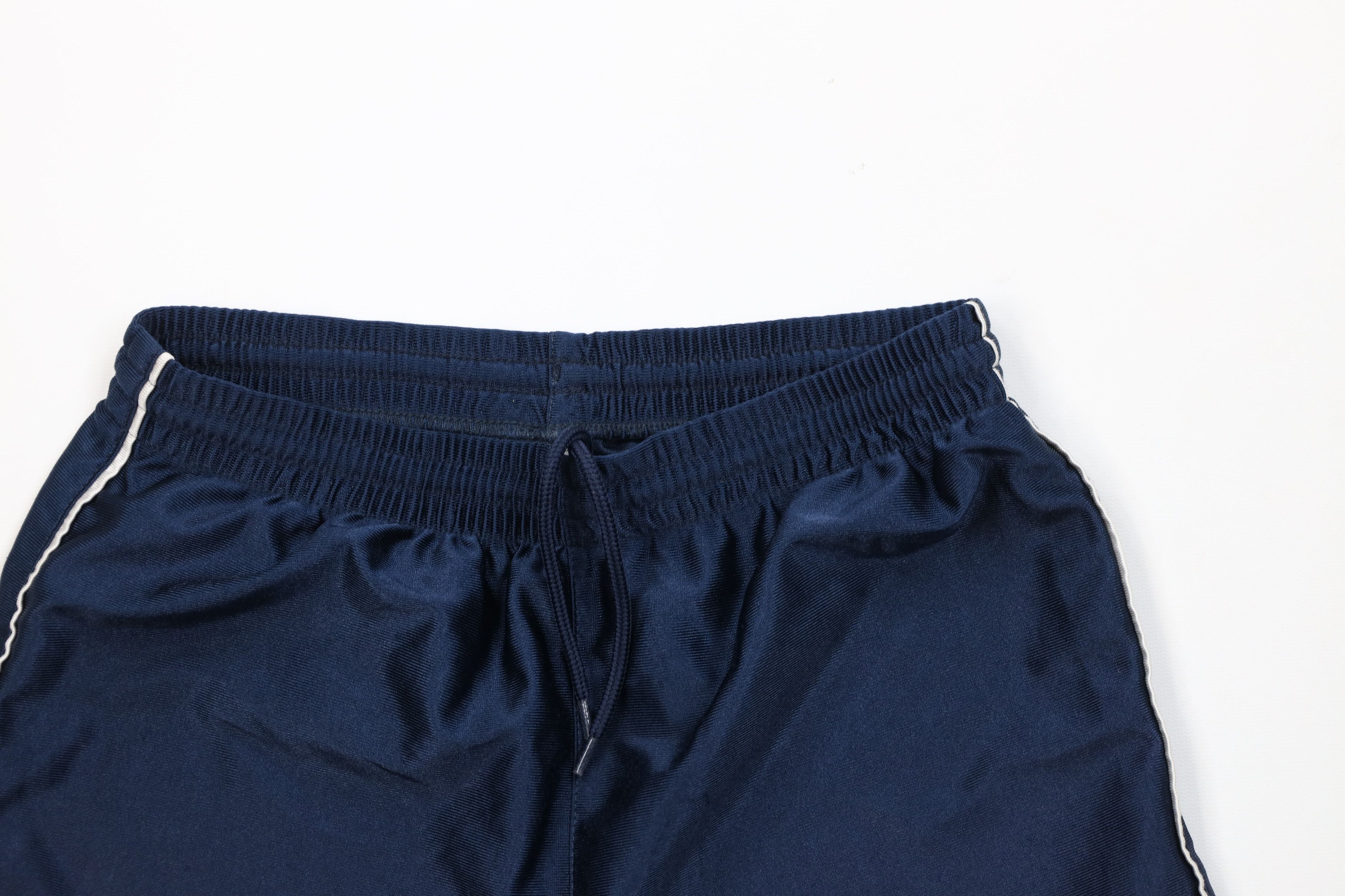 Nike Vintage 90s Nike Mini Swoosh University of Michigan Shorts Size US 30 / EU 46 - 2 Thumbnail