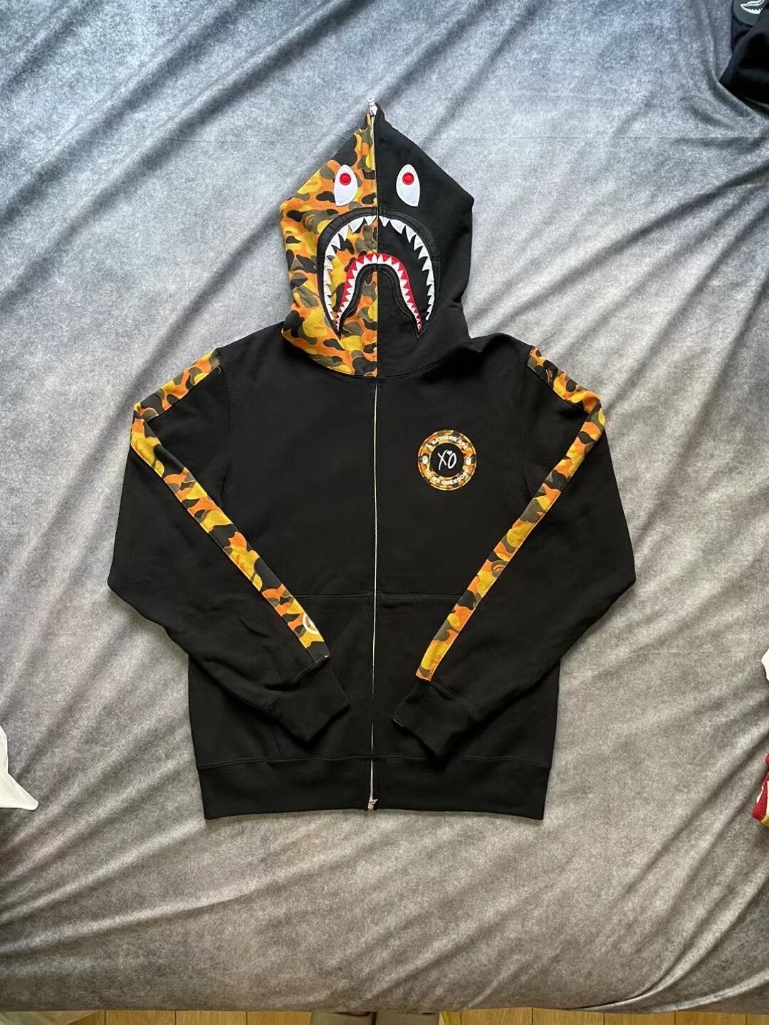 Bape Bape Xo Multi Shark Sweatshirt Size US XL / EU 56 / 4 - 1 Thumbnail