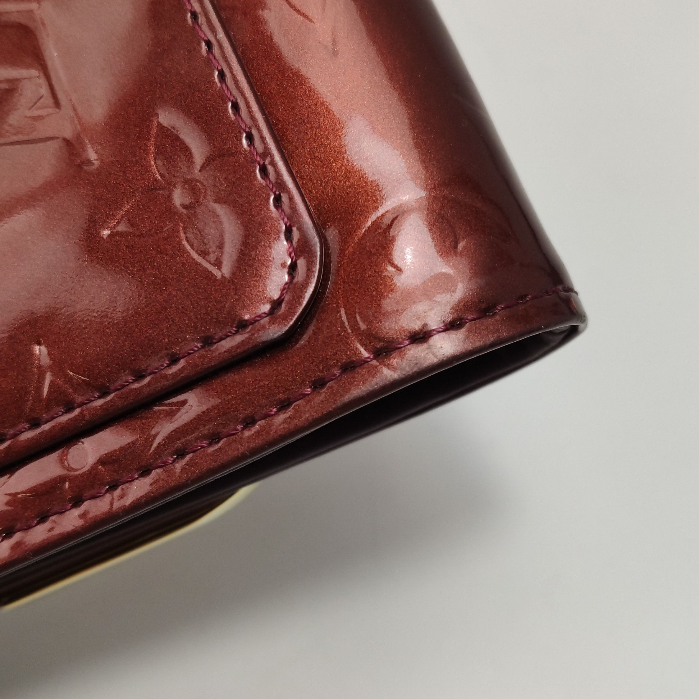 Louis Vuitton Louis Vuitton (LV) Rossmore patent leather embossed monogra Size ONE SIZE - 8 Thumbnail