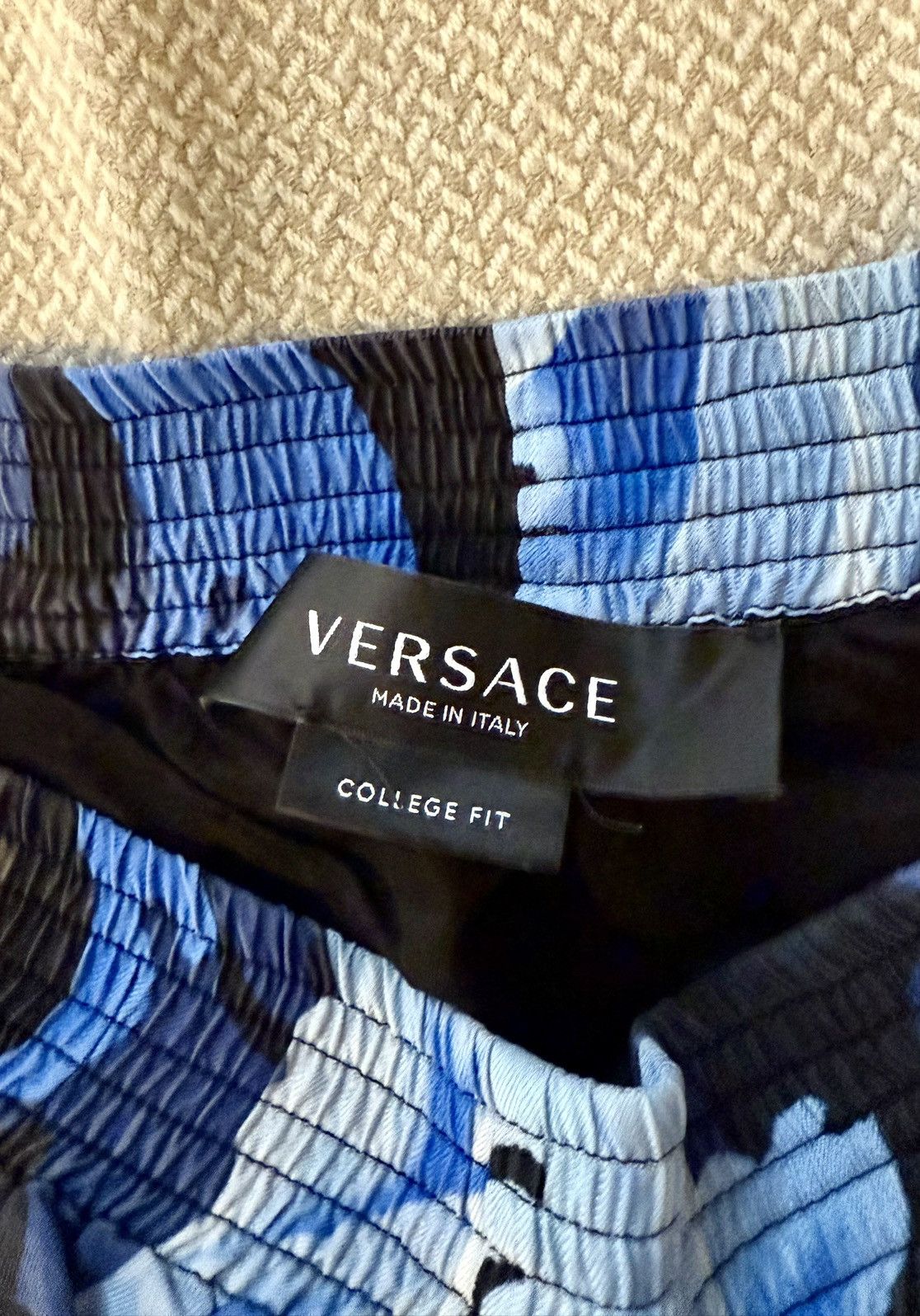 Versace Versace Men's Barocco Camo-print Silk Shorts Size US 34 / EU 50 - 2 Thumbnail
