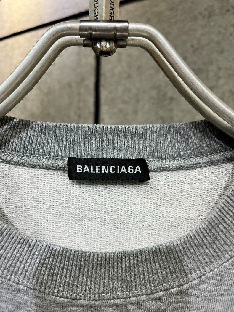 Balenciaga Balenciaga Grey round neck logo sweater Size US M / EU 48-50 / 2 - 4 Thumbnail