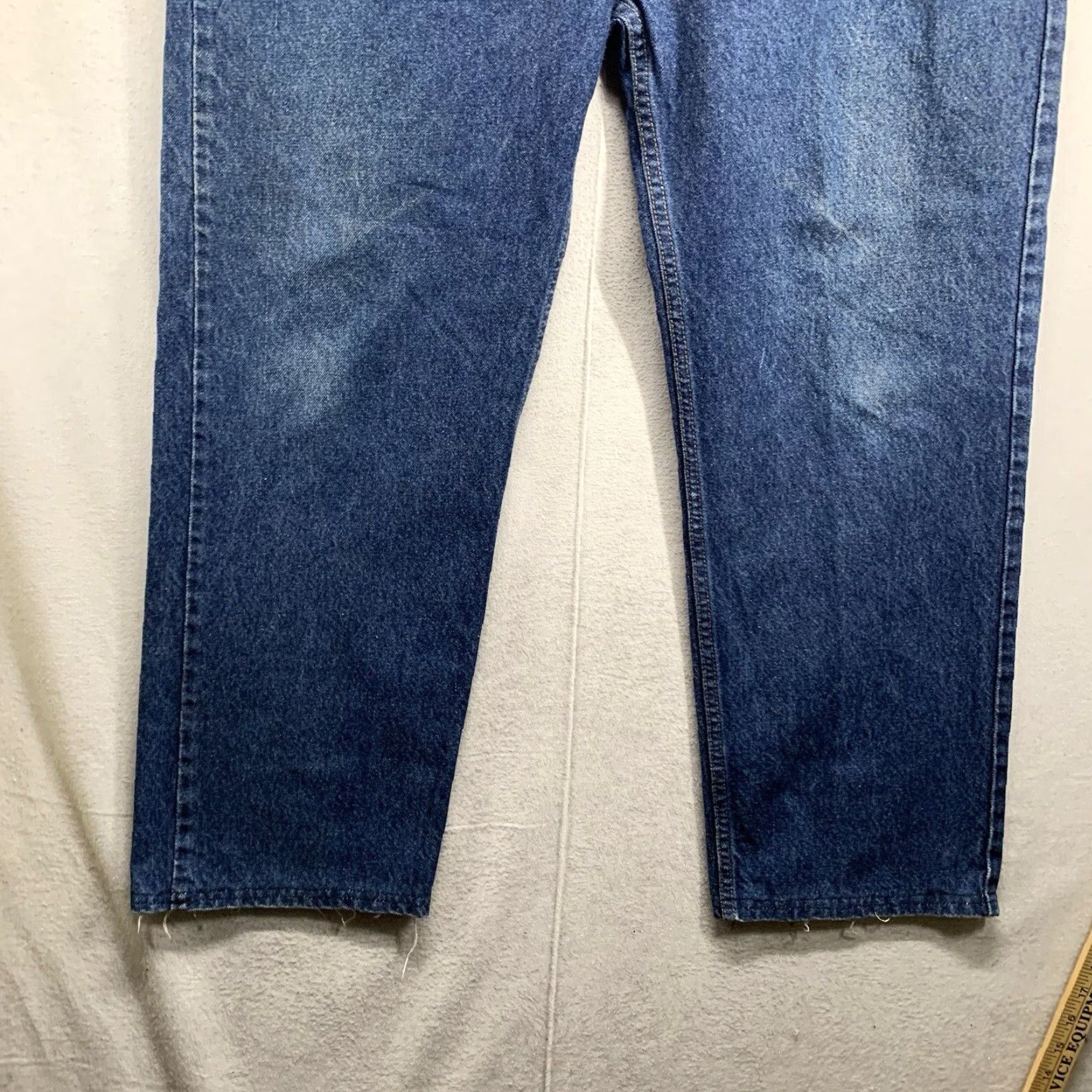 Levi's VINTAGE Levi's 505 Jeans Men's 42x30 Straight Fit Blue Denim 90s Retro Cowboy Size US 42 / EU 58 - 4 Thumbnail