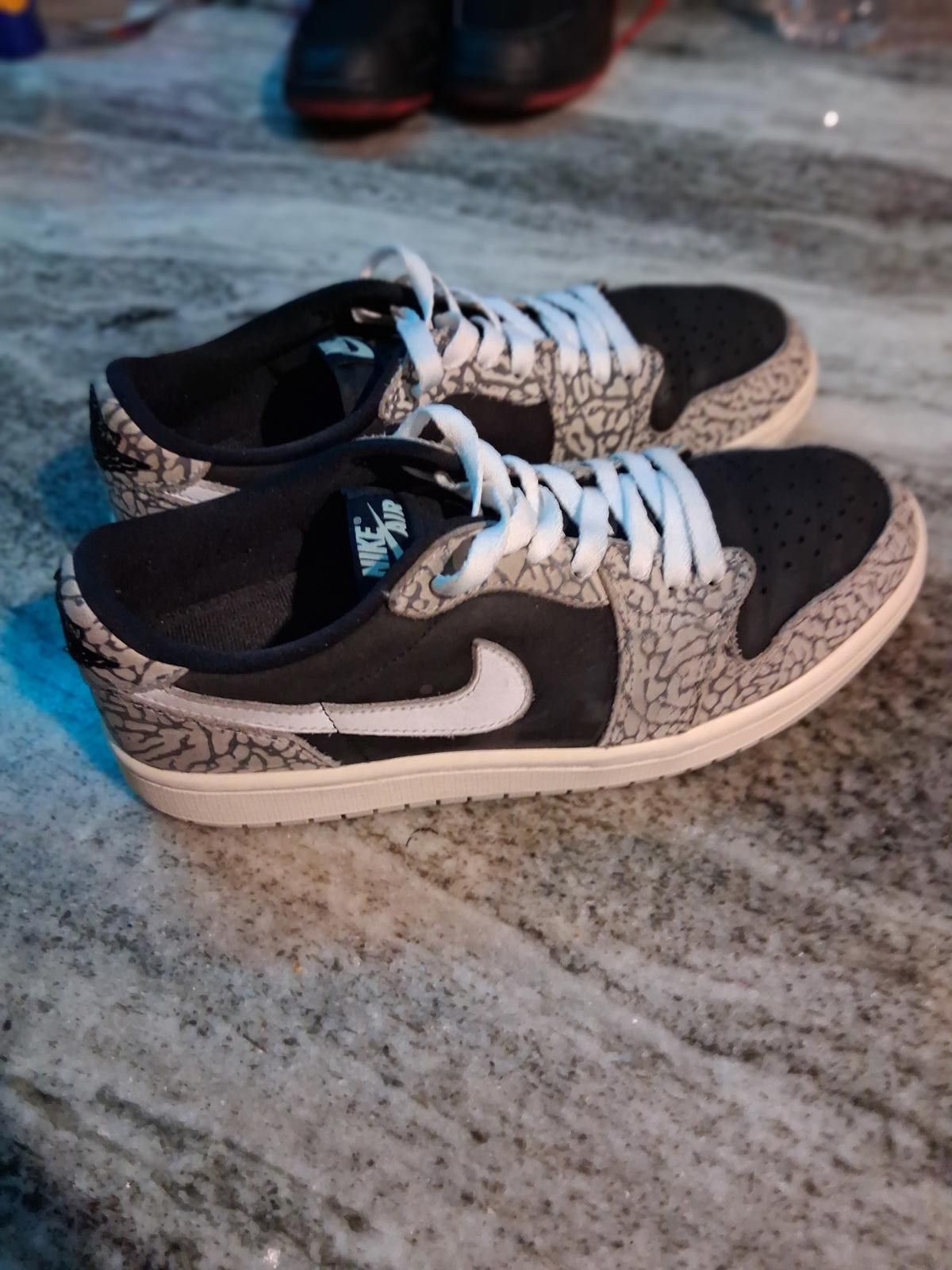 Nike Jordan 1 Low OG SZ 9W Size US 9 / IT 39 - 3 Thumbnail