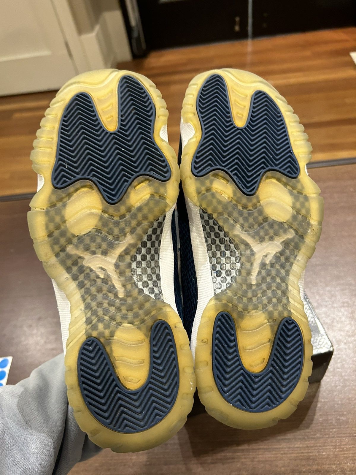 Jordan Brand Jordan 11 Low ‘Navy Snakeskin’ Size US 8 / EU 41 - 5 Thumbnail