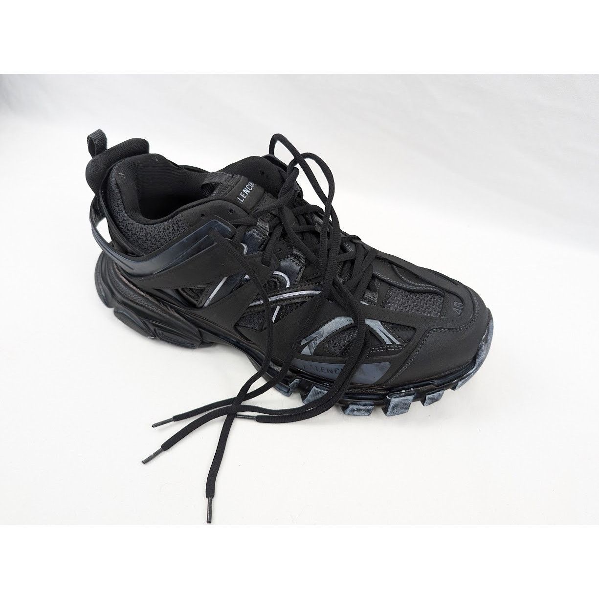 Balenciaga o1rshd1 Track Low-Top Sneakers in Faded Black Size US 13 / EU 46 - 3 Thumbnail