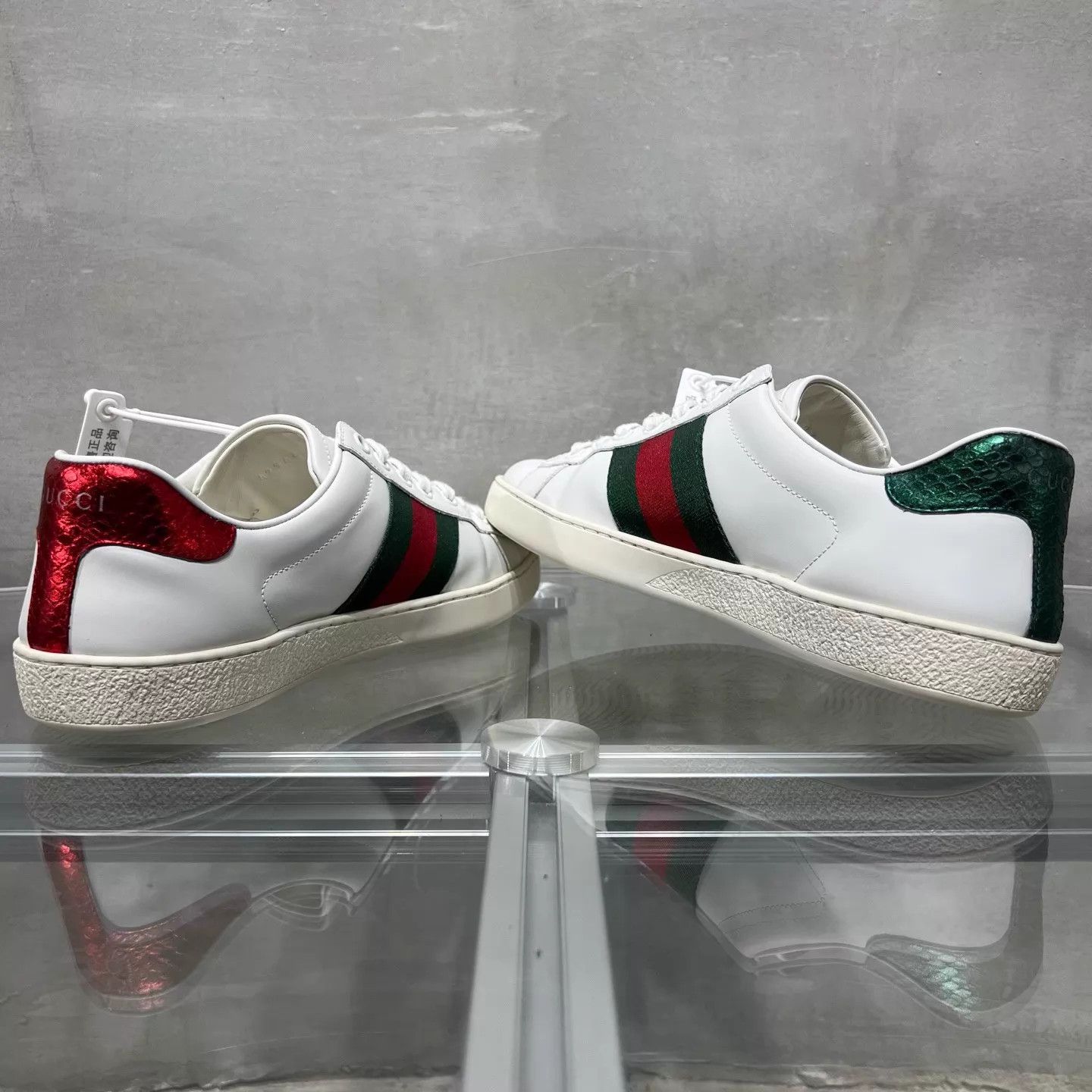 Gucci Gucci Bee White Sneaker UK5 (39) YH26331 Size US 6 / EU 39 - 5 Thumbnail