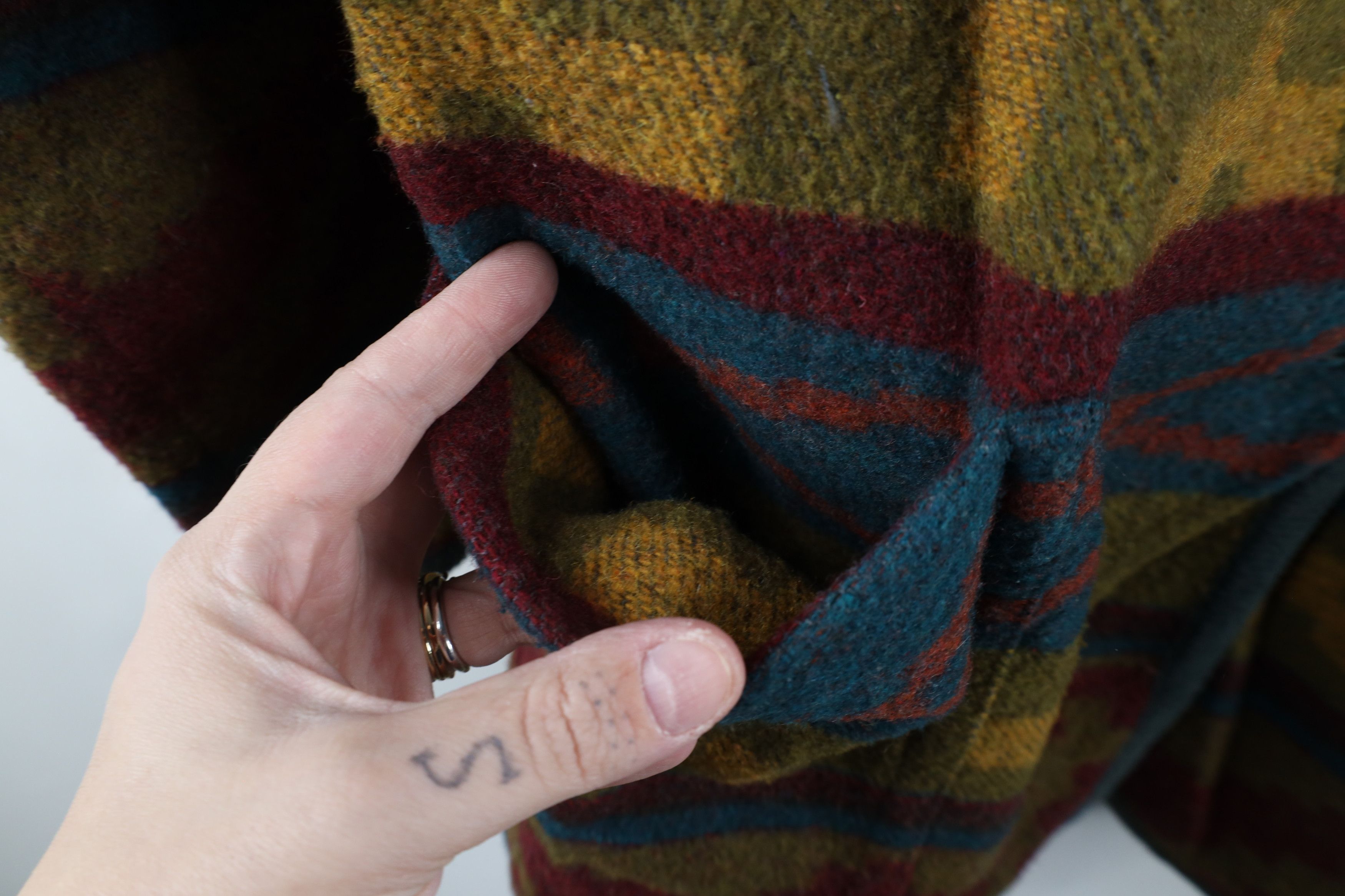 Vintage Vintage 90s Streetwear Rainbow Southwestern Blazer Jacket Size M / US 6-8 / IT 42-44 - 5 Thumbnail