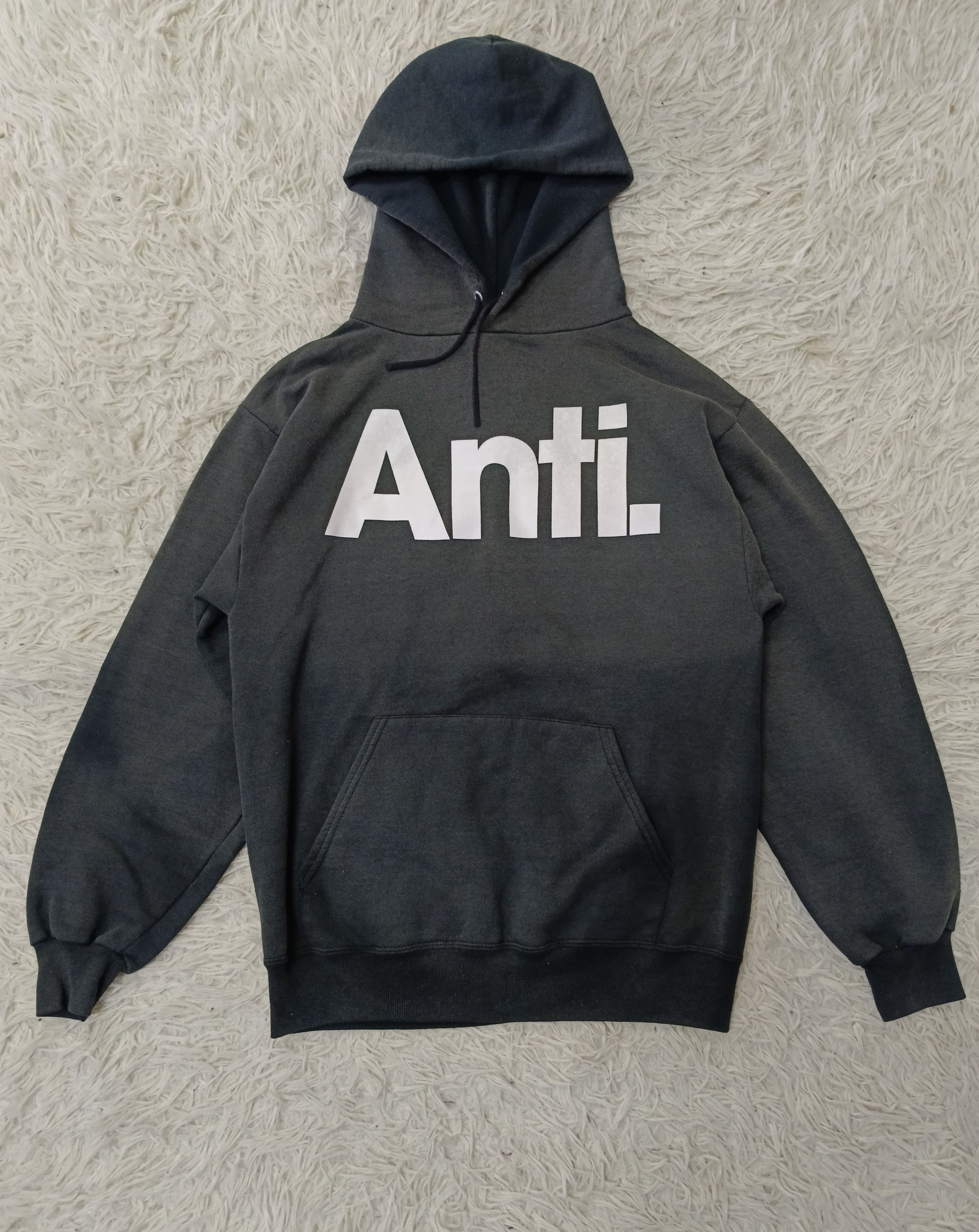Band Tees THRASHED VINTAGE ANTI. PUNK ROCK RECORDING LABEL HOODIE Size US M / EU 48-50 / 2 - 1 Thumbnail
