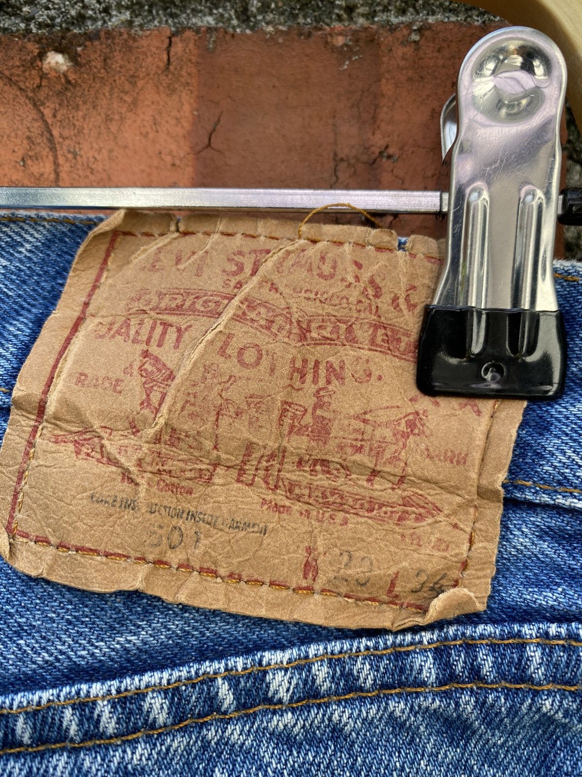 Levi's Vintage Clothing W28x30.5 Vintage levis 501 made in USA 80s Size 28" / US 6 / IT 42 - 6 Thumbnail