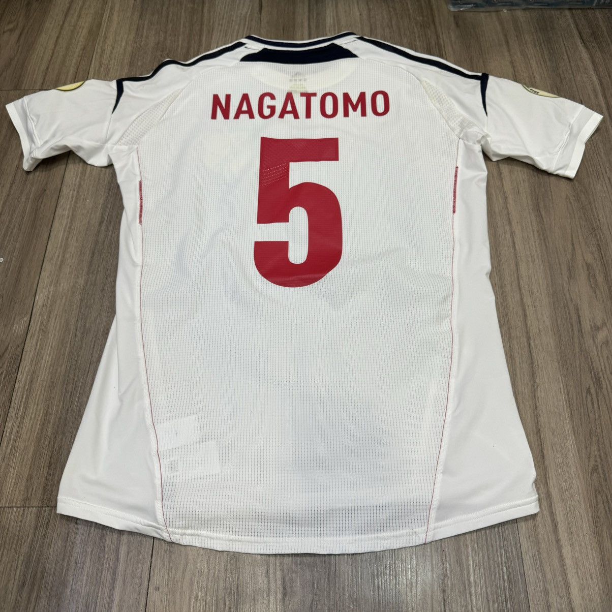 Adidas Japan 11/12 player issue away shirt #5 Nagatomo Size US M / EU 48-50 / 2 - 2 Thumbnail