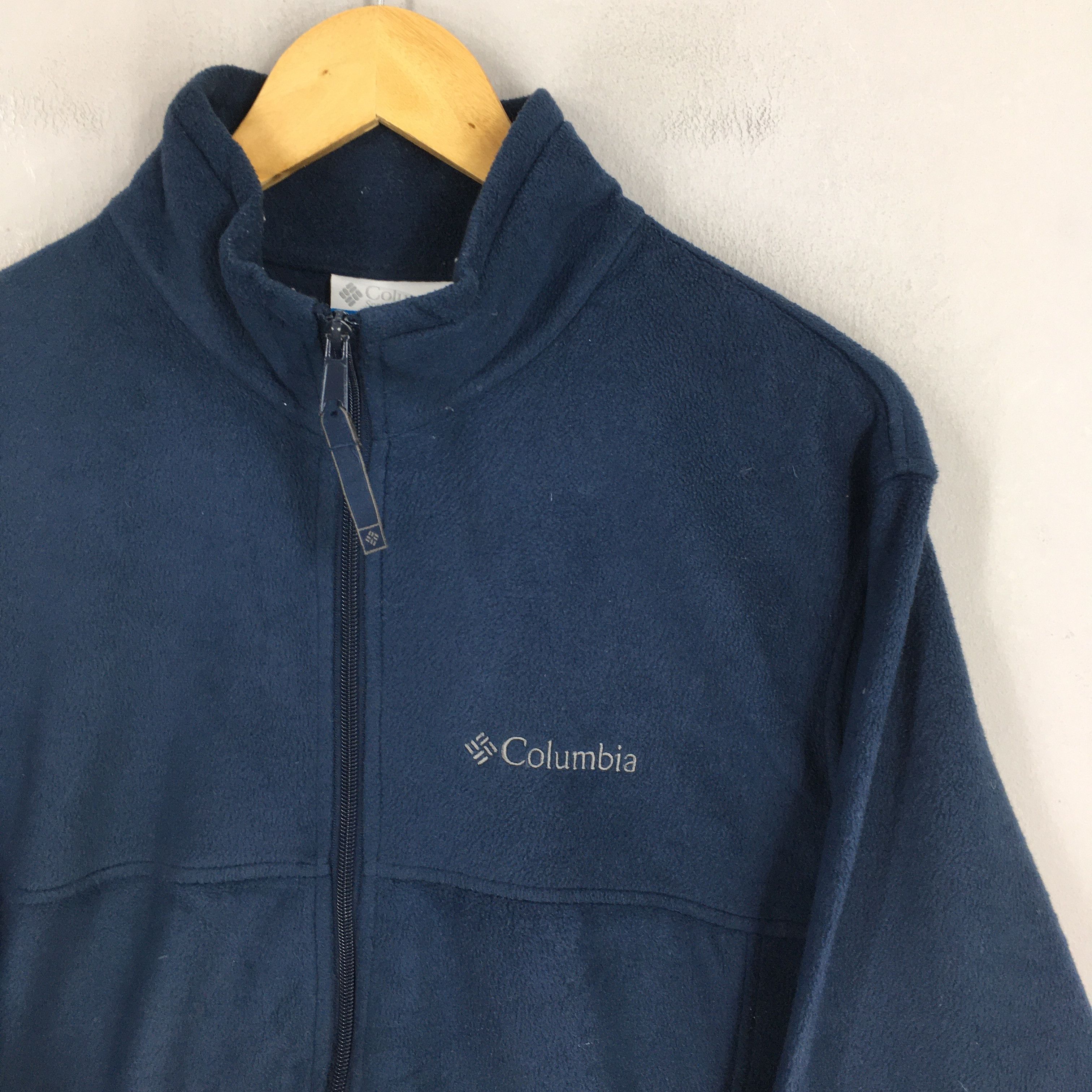 Columbia × Vintage Vintage Columbia Sportswear Blue Fleece Sweatshirt Medium Size US M / EU 48-50 / 2 - 2 Thumbnail