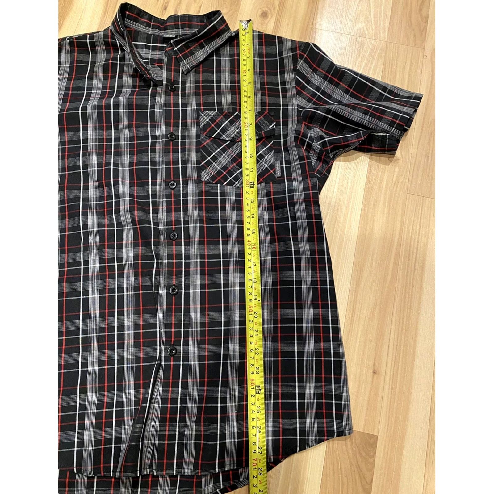 Oakley Oakley Mens Plaid Short Sleeve Button Up Shirt M Embroidered Red Black Multicolor Mens Size US M / EU 48-50 / 2 - 5 Thumbnail