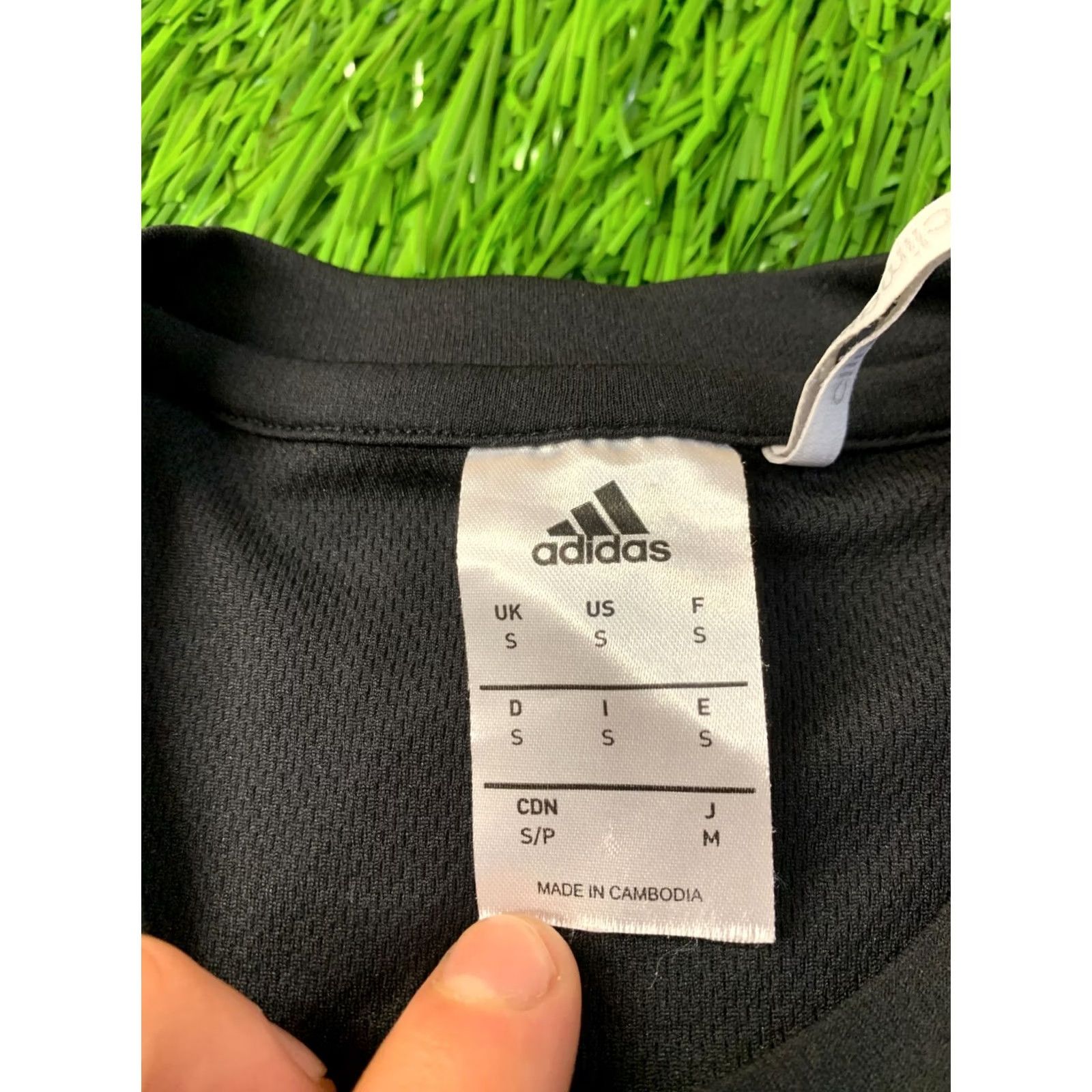 Adidas ADIDAS PERFORMANCE Football T-Shirt S Mens Black and White 2018 Estro Short Sleeve Shirt Jersey 100% Polyester Vintage No Size US S / EU 44-46 / 1 - 5 Thumbnail
