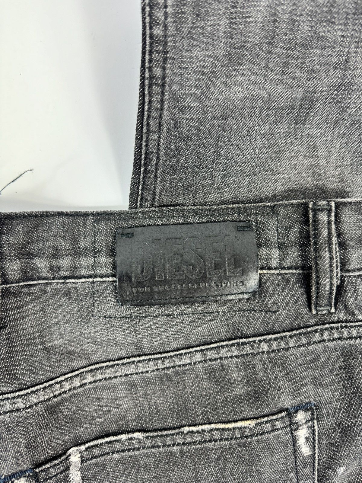 Diesel DISTRESSED DENIM JEANS Size US 34 / EU 50 - 3 Thumbnail
