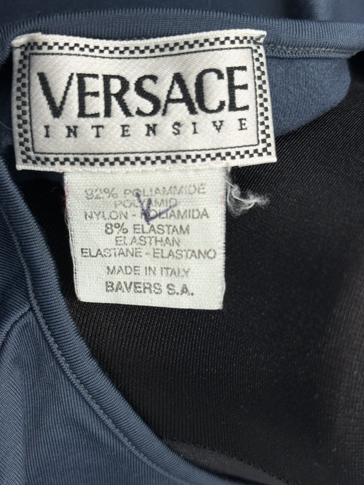 Versace Versace Intensive Stretchy Tee T-shirt Top Blouse Size M / US 6-8 / IT 42-44 - 4 Thumbnail