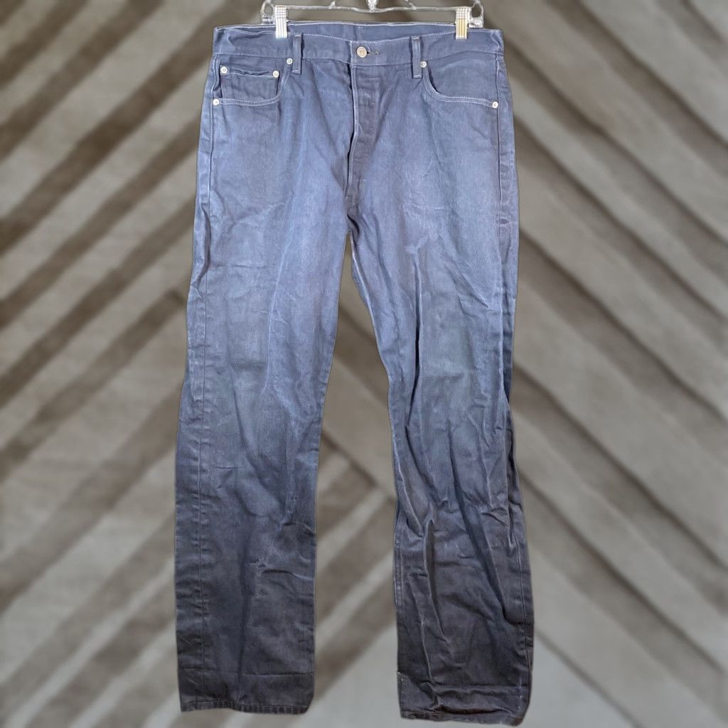 Levi's Levi's Mens Jeans Blue Denim 501 Button Fly Straight Cotton 36x32 5-Pocket Design Regular Rise High Solid Pattern Jeans Mens Size US 36 / EU 52 - 1 Thumbnail