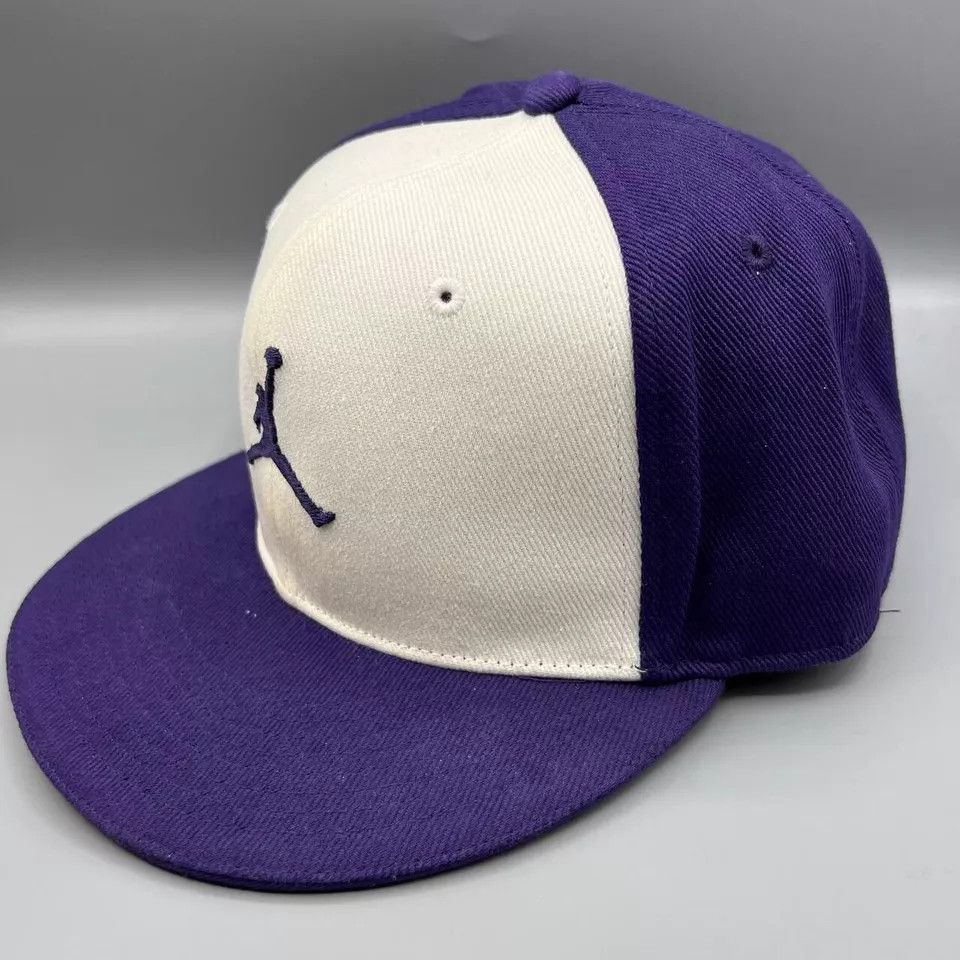 Jordan Brand Air Jordan Hat Men Embroidered Logo Jumpman Fitted Cap Size ONE SIZE - 2 Thumbnail