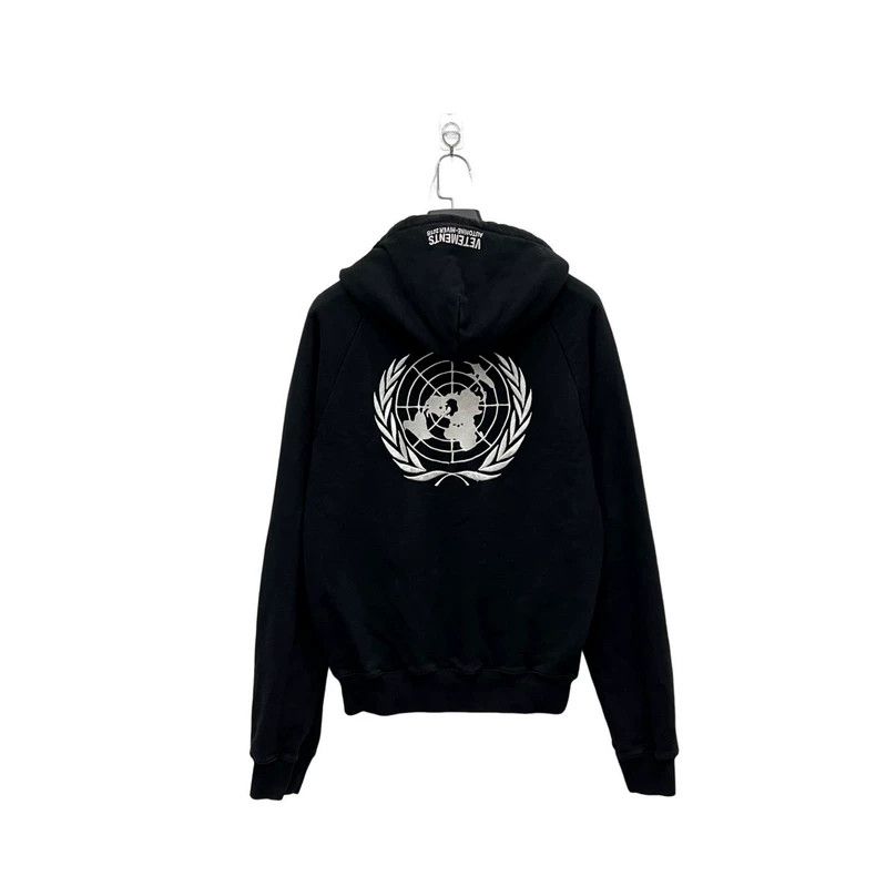 VETEMENTS RUSSIAN IDOL 2019 パーカー ブラック Vetements Vetements Russian Idol Oversized Black Hoodie