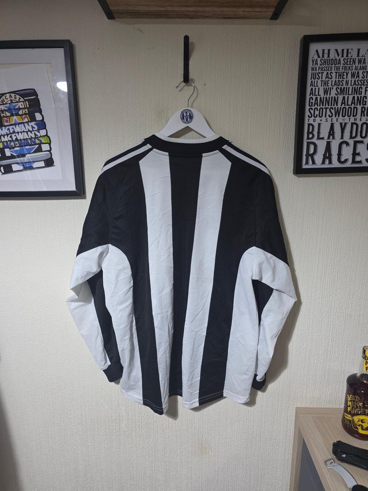 Other Newcastle United 2001/03 Adidas L/S Home shirt - Large Size US L / EU 52-54 / 3 - 5 Thumbnail
