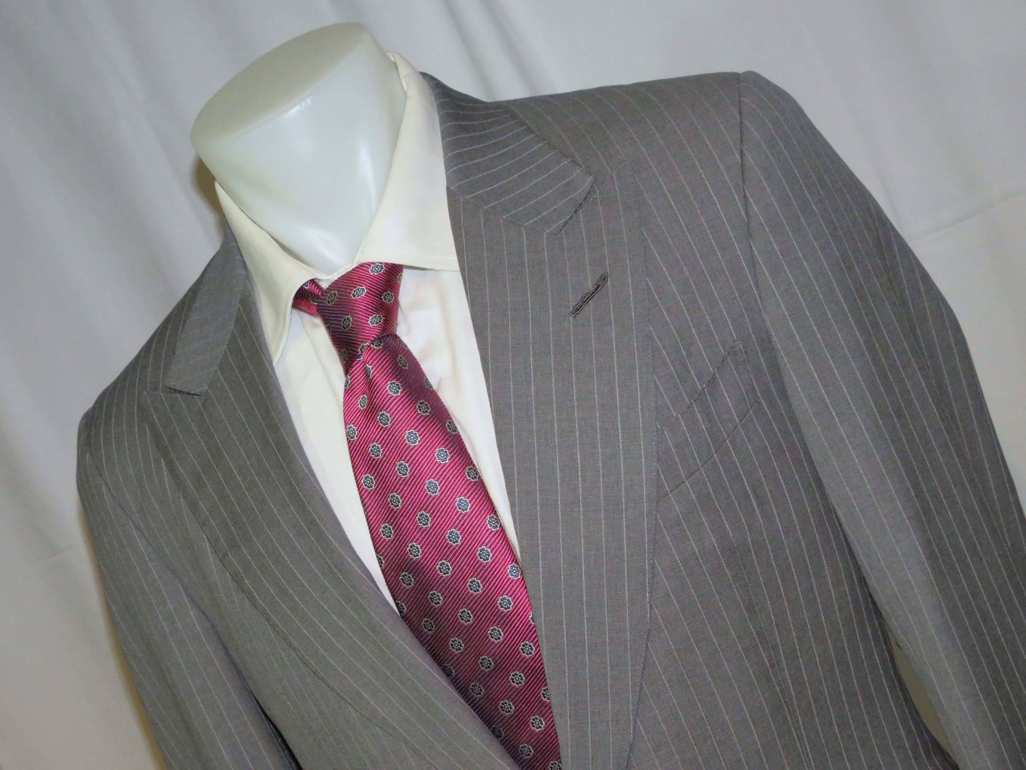 Tom Ford Shelton Gray Stripe Current Two Button Suit 40R Size 40R - 7 Thumbnail