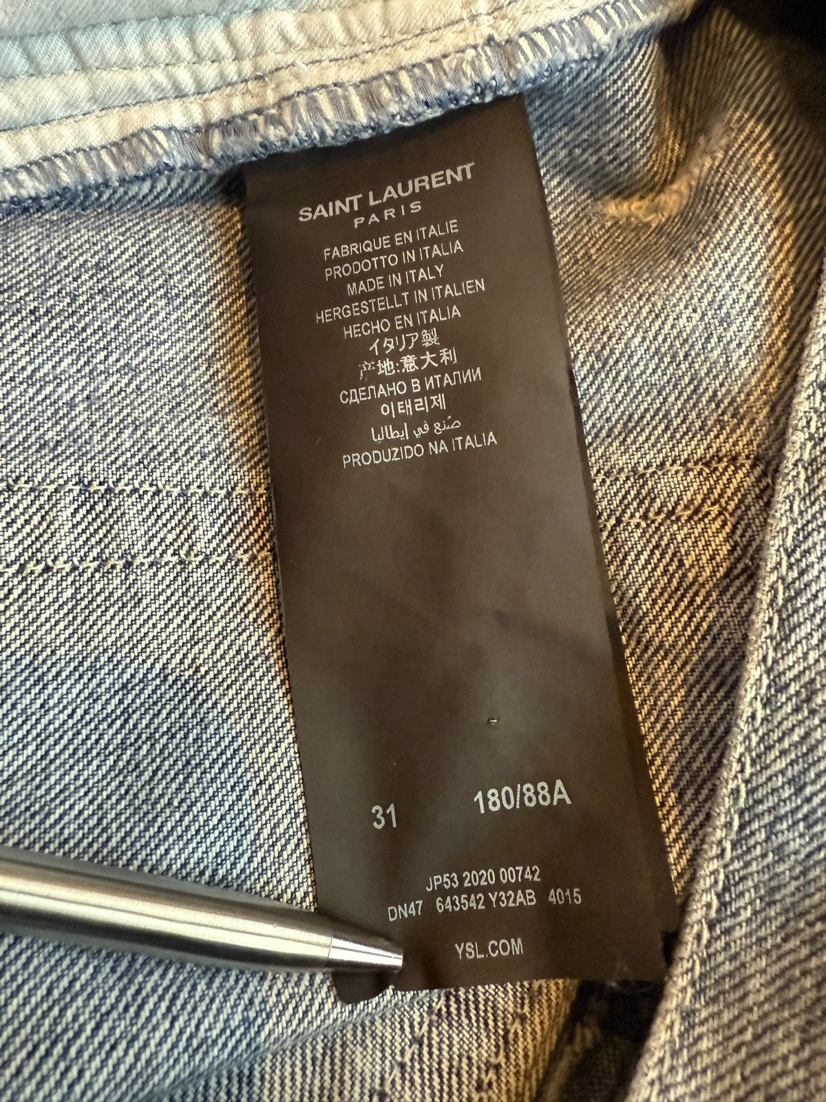 Saint Laurent Paris SS21 Saint Laurent hoochie daddy denim shorts 31 raw hem Size US 31 - 22 Thumbnail