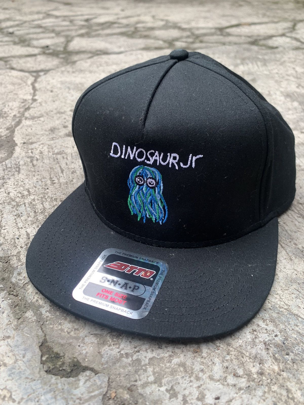image of Rock Band x Vintage Style Dinosaur Jr Snapback Hat in Black, Men's
