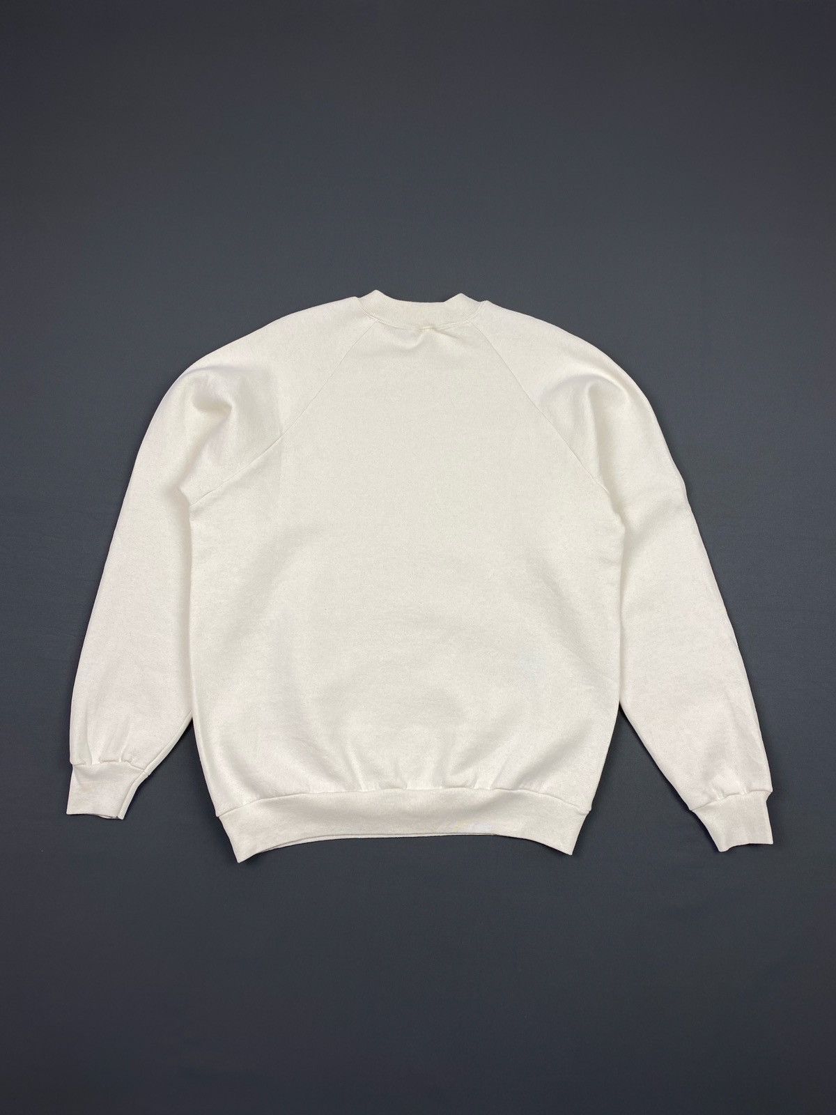 Vintage 1990’s Vintage Screen Stars Cream Basic Boxy Sweatshirt Size US M / EU 48-50 / 2 - 9 Thumbnail