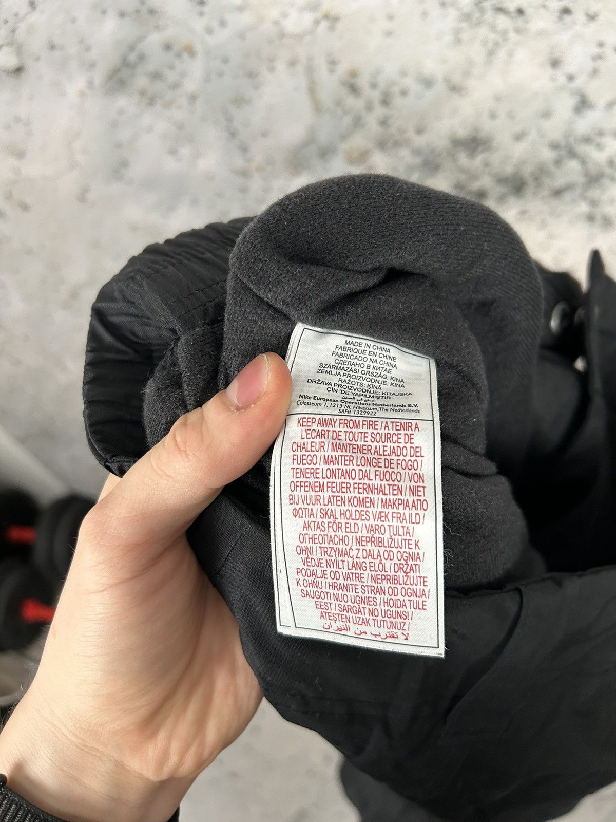 Nike ACG Nike ACG Vintage Snowboarding Ski Winter Pants Hype Rare Size US 34 / EU 50 - 7 Thumbnail