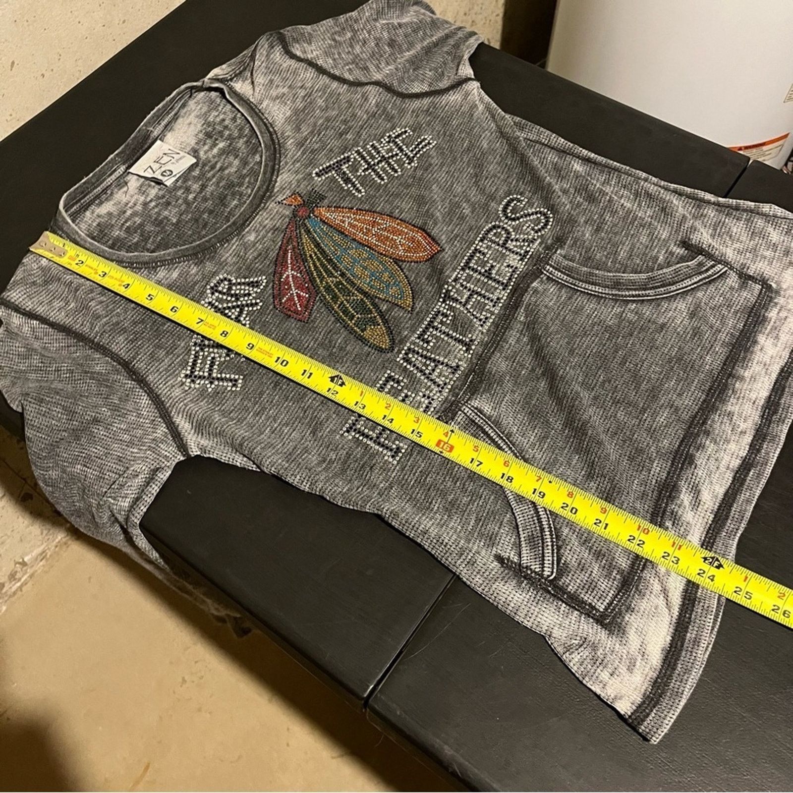 Other Zen Chicago Blackhawks Hockey Long Sleeve Shirt Sz M Size M / US 6-8 / IT 42-44 - 8 Thumbnail
