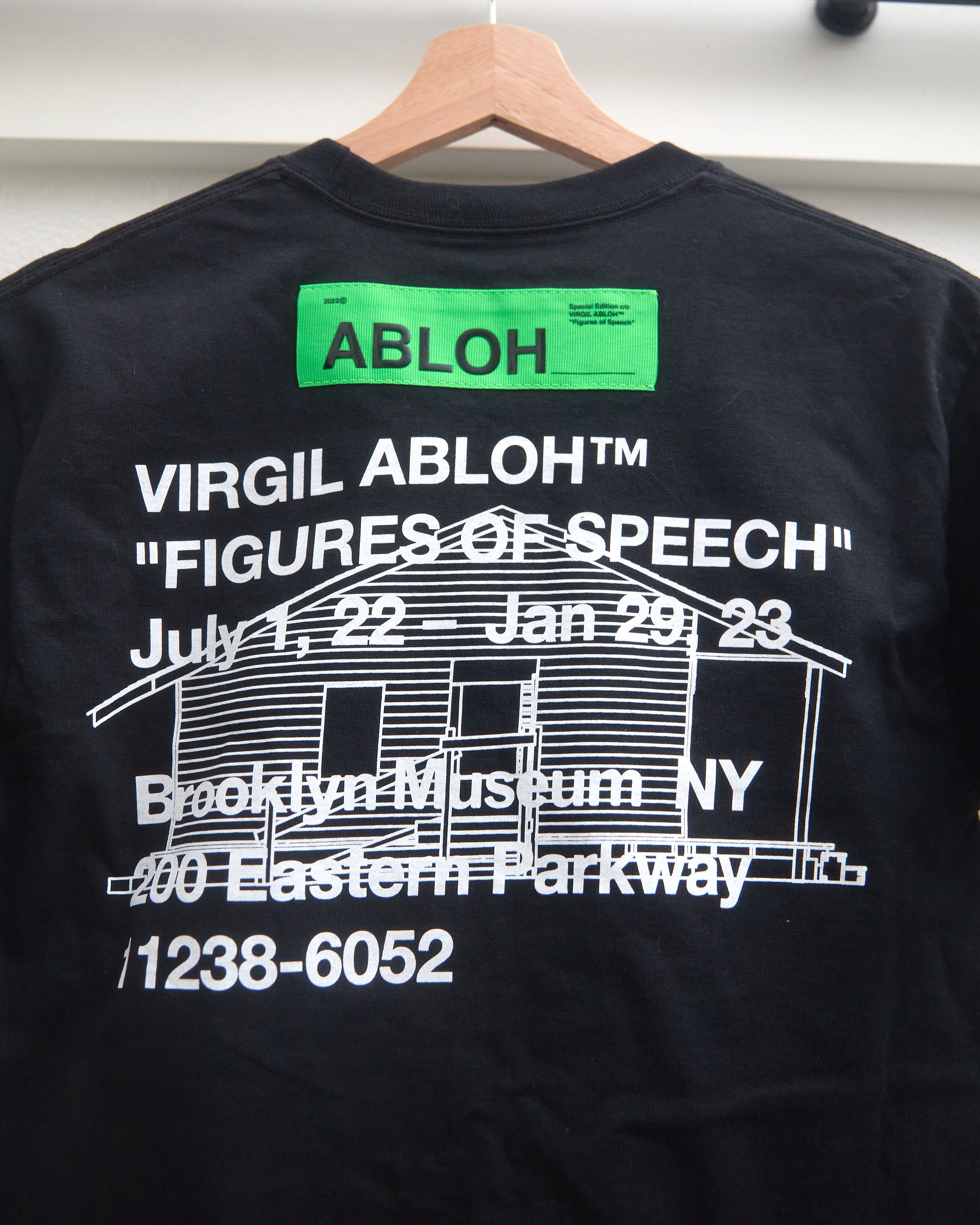 Champion × Virgil Abloh Virgil Abloh + Champion Size US S / EU 44-46 / 1 - 4 Thumbnail