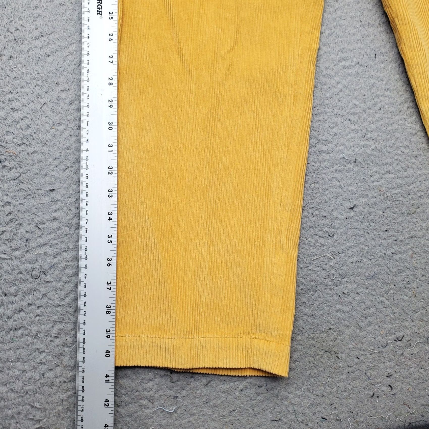 Brooks Brothers Brooks Brothers Mens Corduroy Pants 35x30 Orange Stretch Flat Front Straight Leg Size 35 Mens Chino Pant Size US 35 - 3 Thumbnail