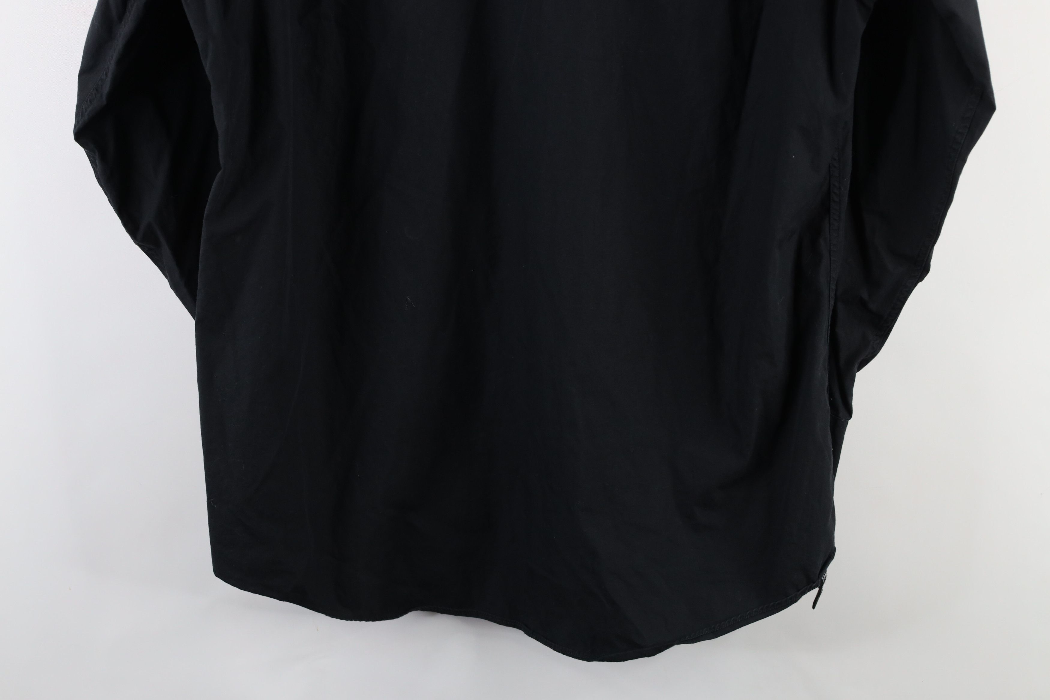 Fubu × Vintage Vintage FUBU Faded Spell Out Script Collared Button Shirt Size US L / EU 52-54 / 3 - 11 Thumbnail