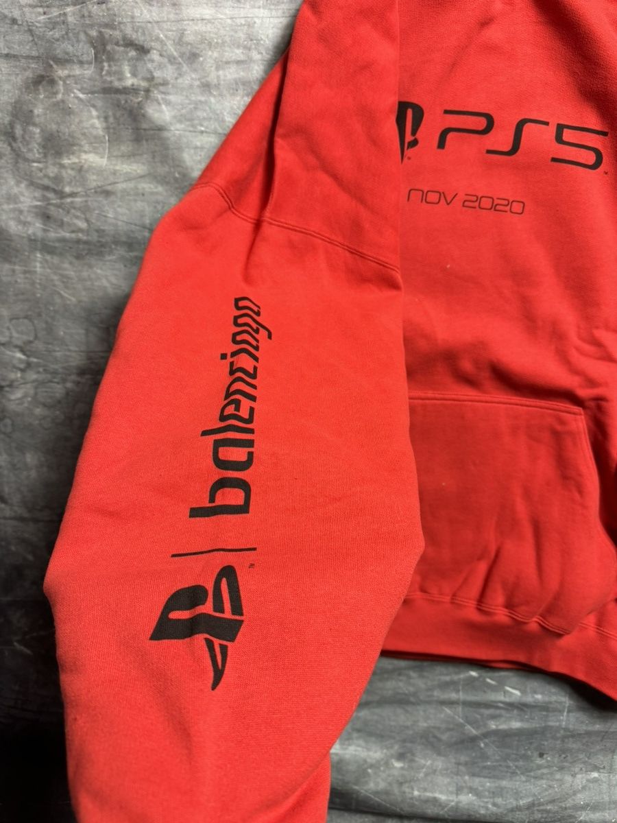 Balenciaga × Playstation Balenciaga Playstation Hoodie Red Size US L / EU 52-54 / 3 - 5 Thumbnail