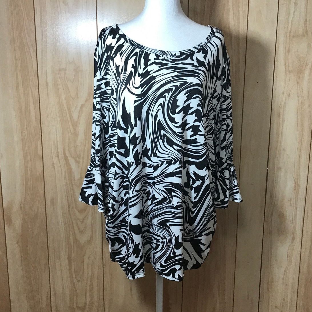 Other Kristin Nicole Swirl Round Neck 3/4 Sleeve Blouse 3X Size 3XL / US 20-22 - 1 Thumbnail