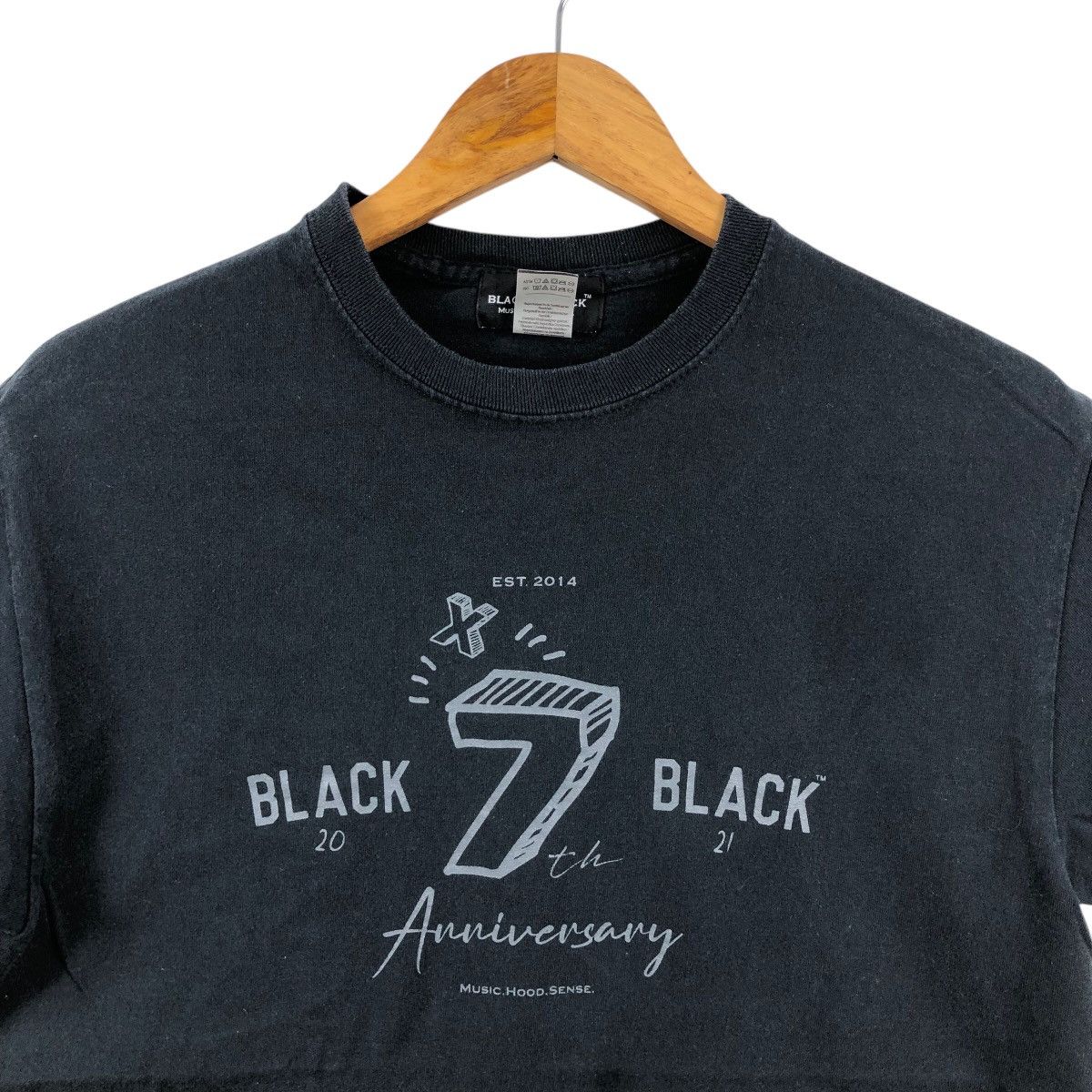 Japanese Brand Black x Black Music Hood Sense Tee Shirt 7 Anniversary Size US M / EU 48-50 / 2 - 2 Thumbnail