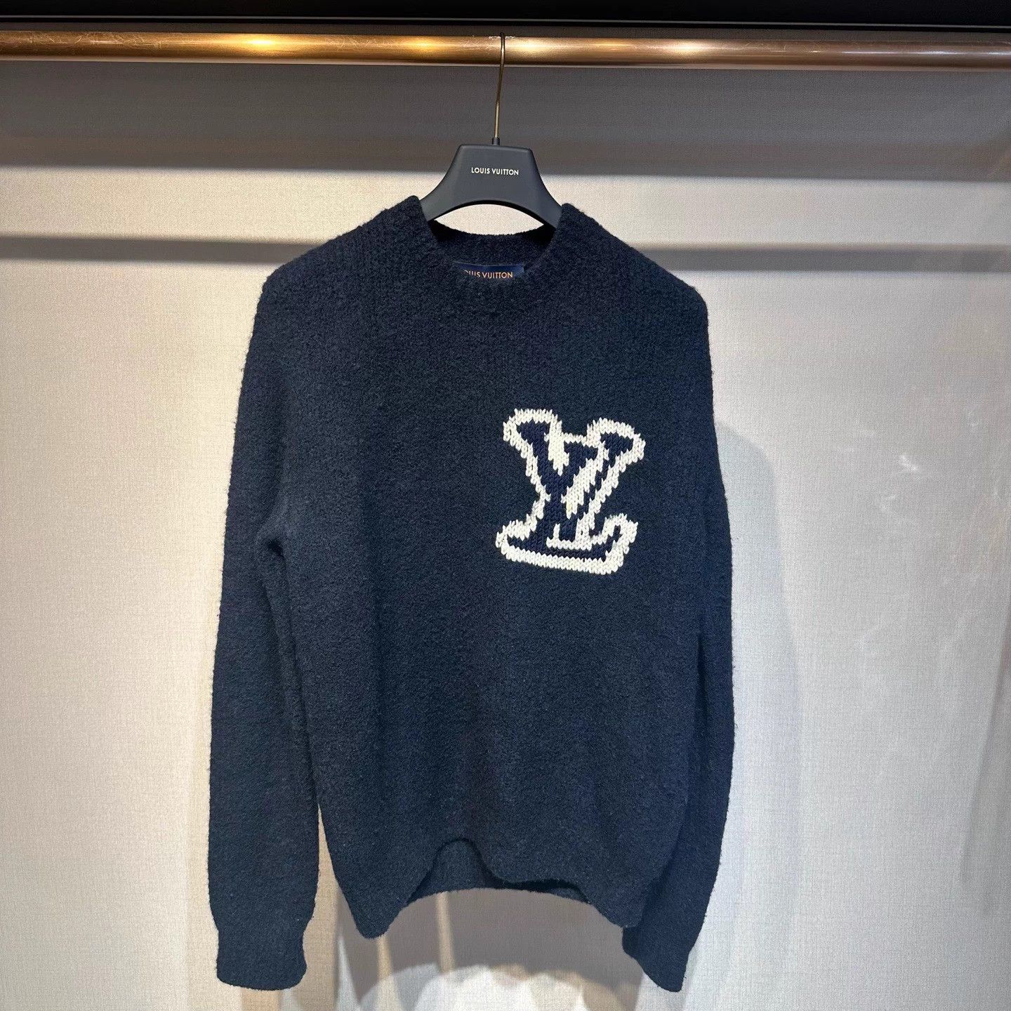 Louis Vuitton Louis Vuitton Navy Teddy Sweater XS Size US XS / EU 42 / 0 - 1 Thumbnail