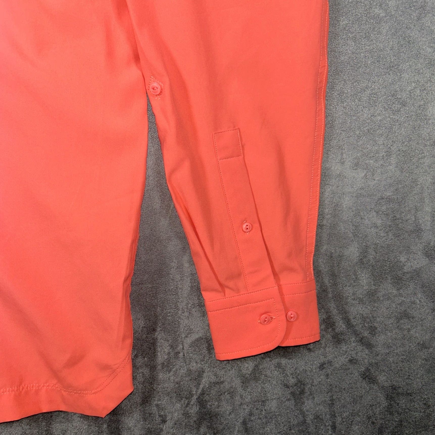 Under Armour Under Armour Shirt Button-Up Mens M HeatGear Breather Lightweight Pockets Pink Collared Long Sleeve Vintage No Size US M / EU 48-50 / 2 - 4 Thumbnail