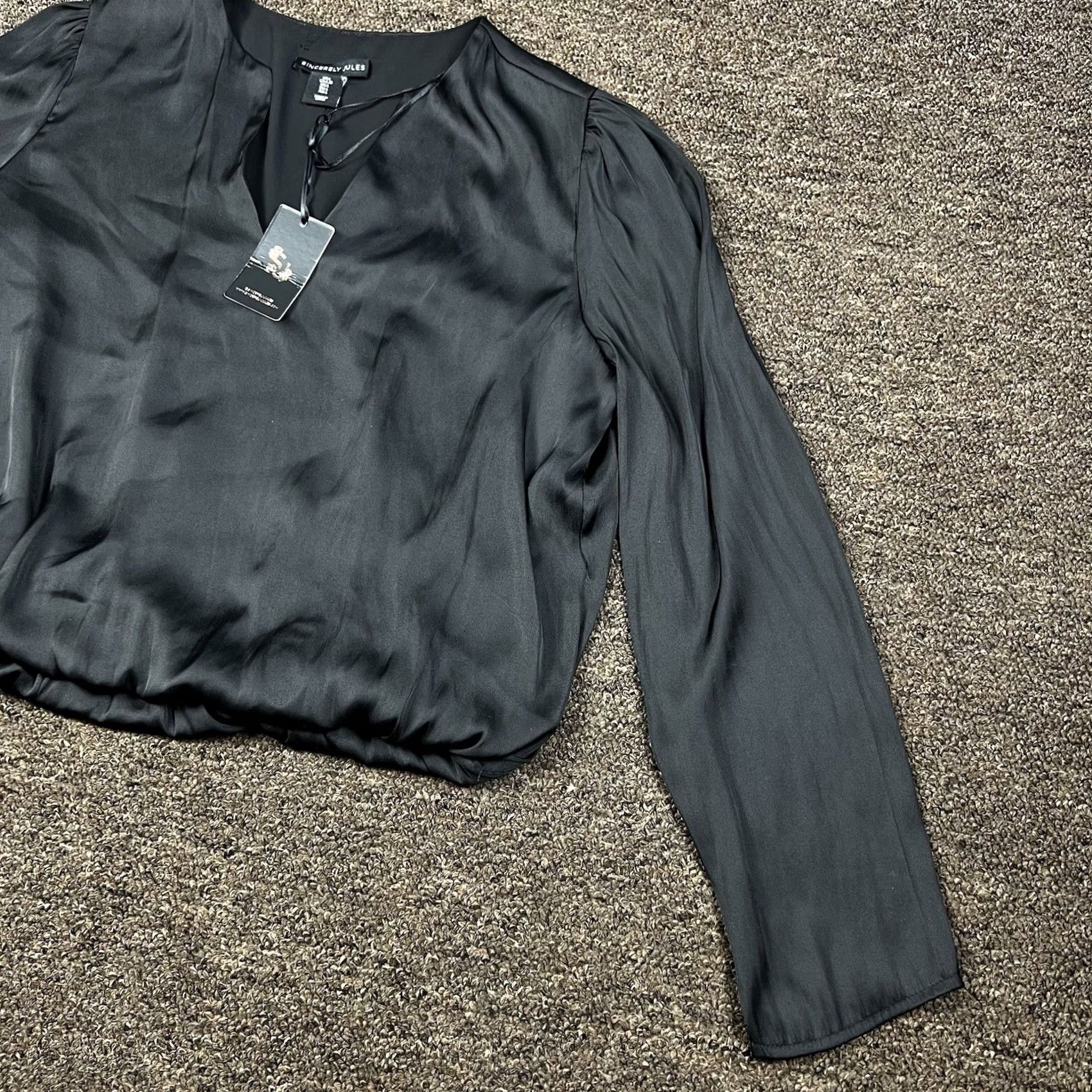 Vintage Sincerely Jules Blouse Shirt Cropped Satin Long Sleeve Black Sz Large Womens Size L / US 10 / IT 46 - 4 Thumbnail