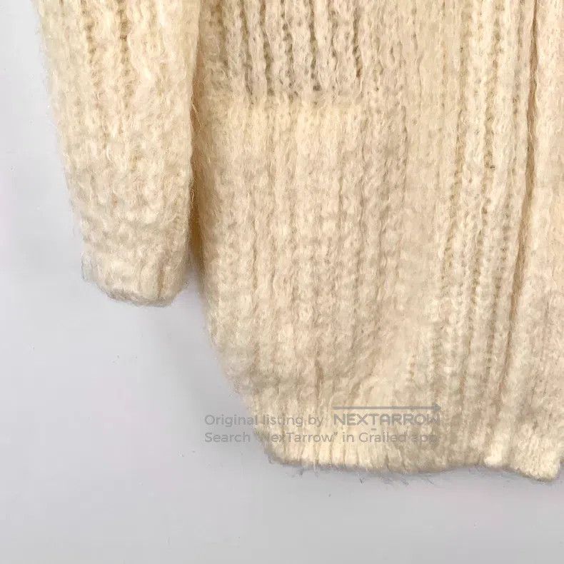 Fendi Fendi 22 Beige Mohair V-Neck Long Sleeve Knit Cardigan Jac Size XS / US 0-2 / IT 36-38 - 4 Thumbnail